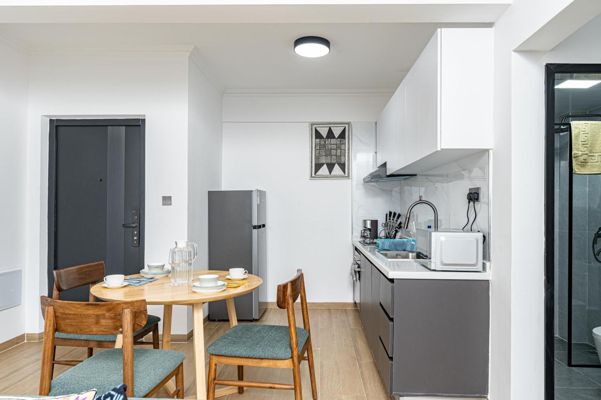 Apartment Marina Bay One Bedroom Apartment, Swimming Pool, Gym, Workspace ,wonderiss Homes Westland Living Nairobi