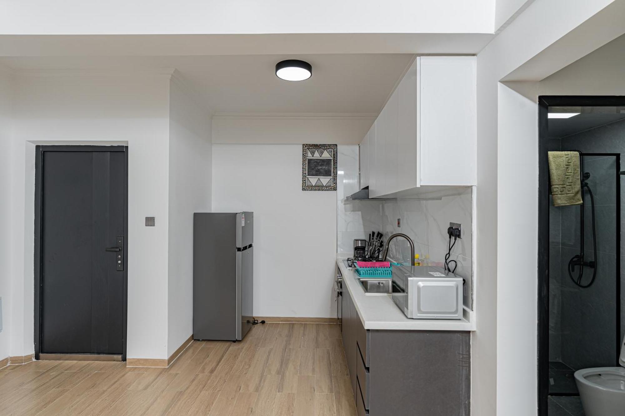 Apartment Marina Bay One Bedroom Apartment, Swimming Pool, Gym, Workspace ,wonderiss Homes Westland Living Nairobi