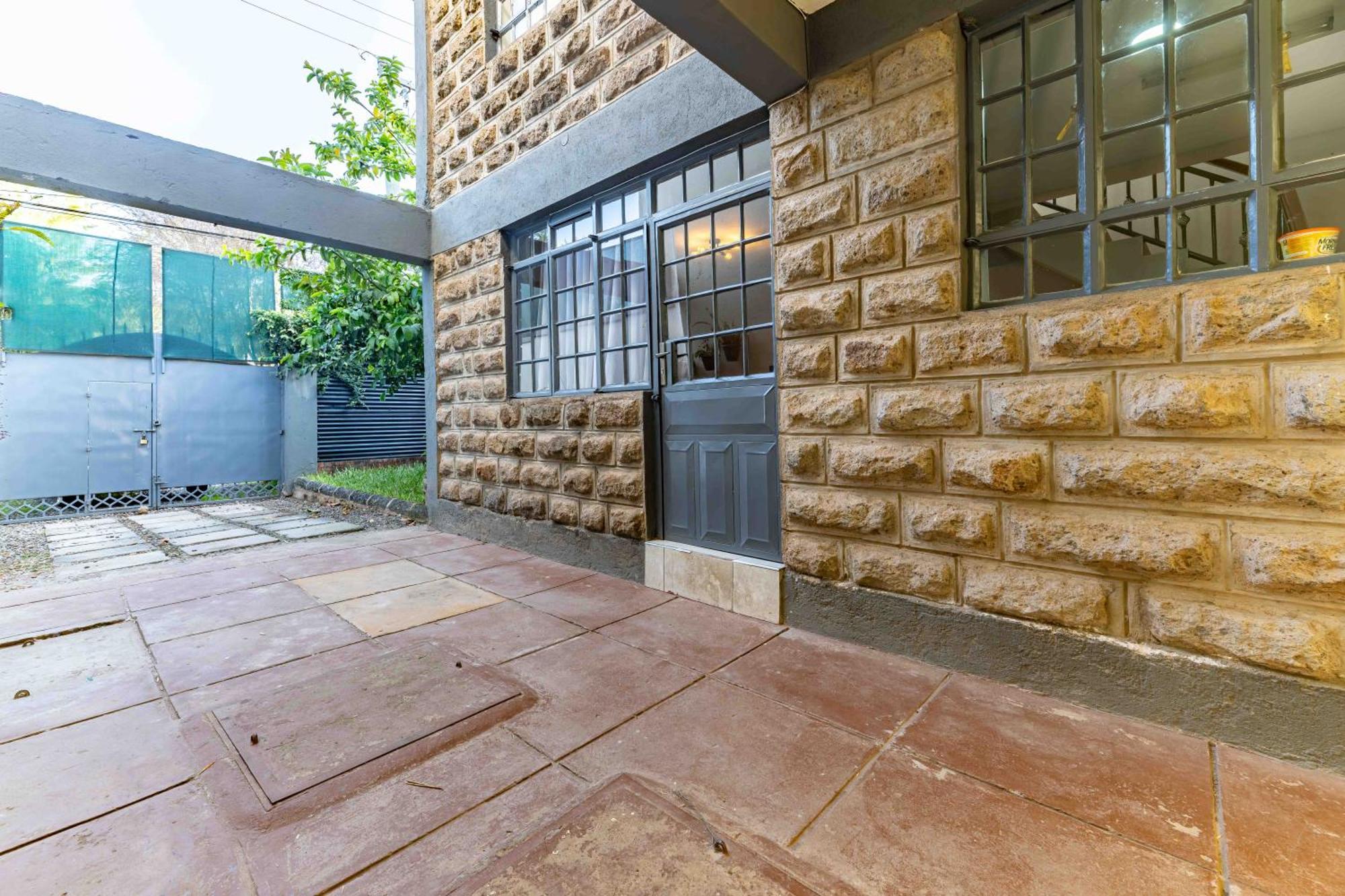 Apartment Loneview Work And Nairobi