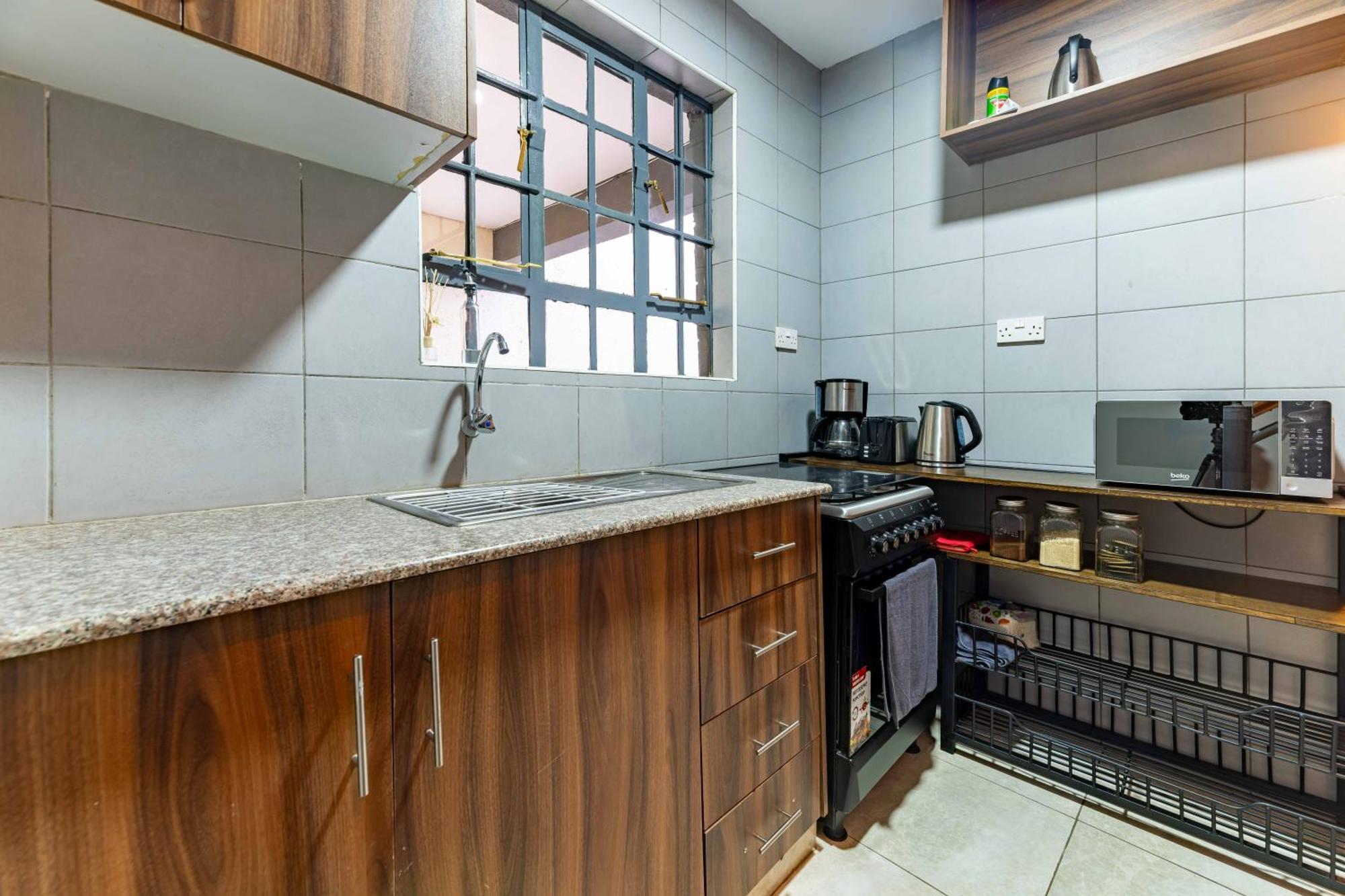 Apartment Loneview Work And Nairobi
