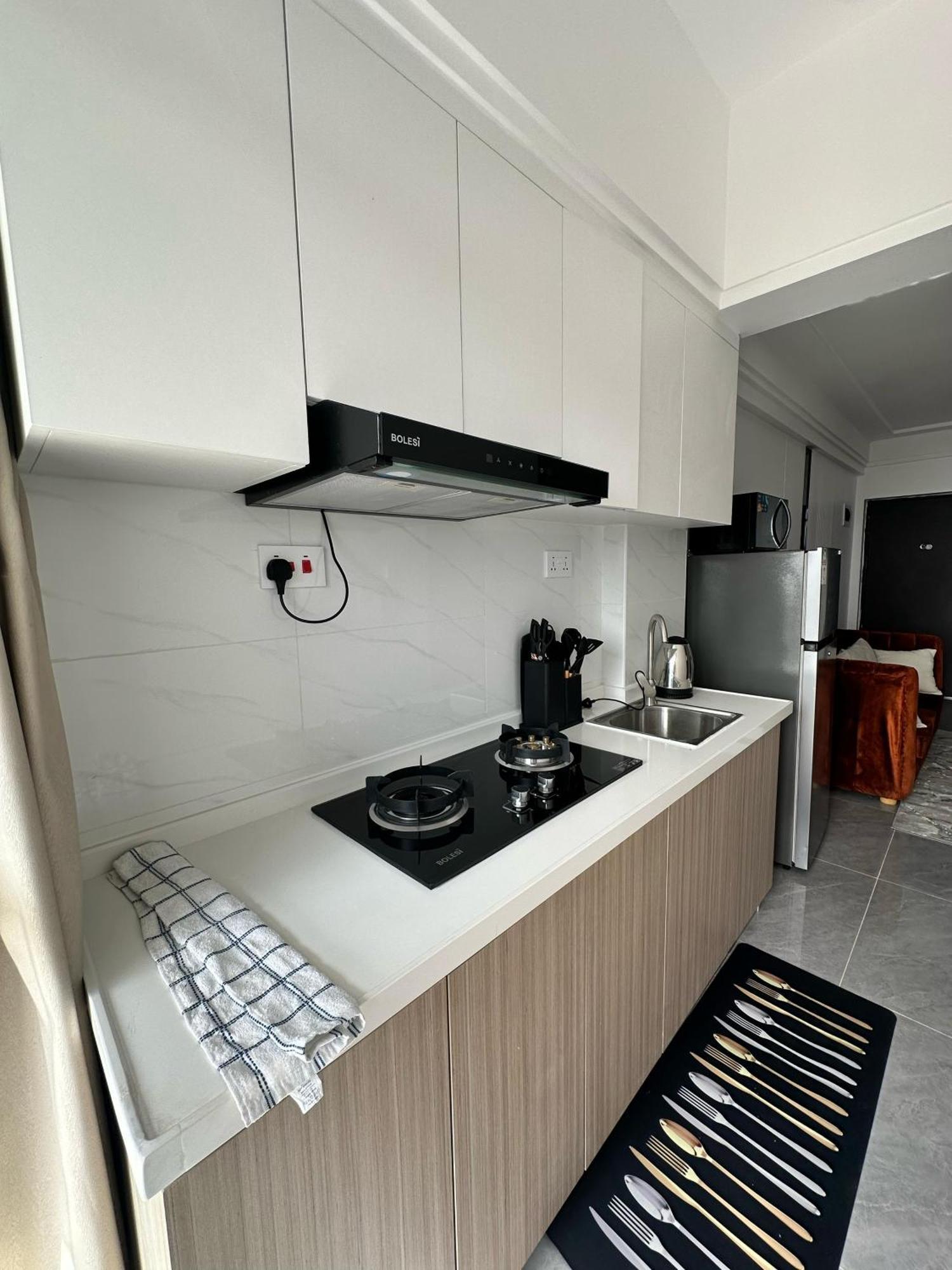 Apartment Secure Modern Kilimani With Panoramic View