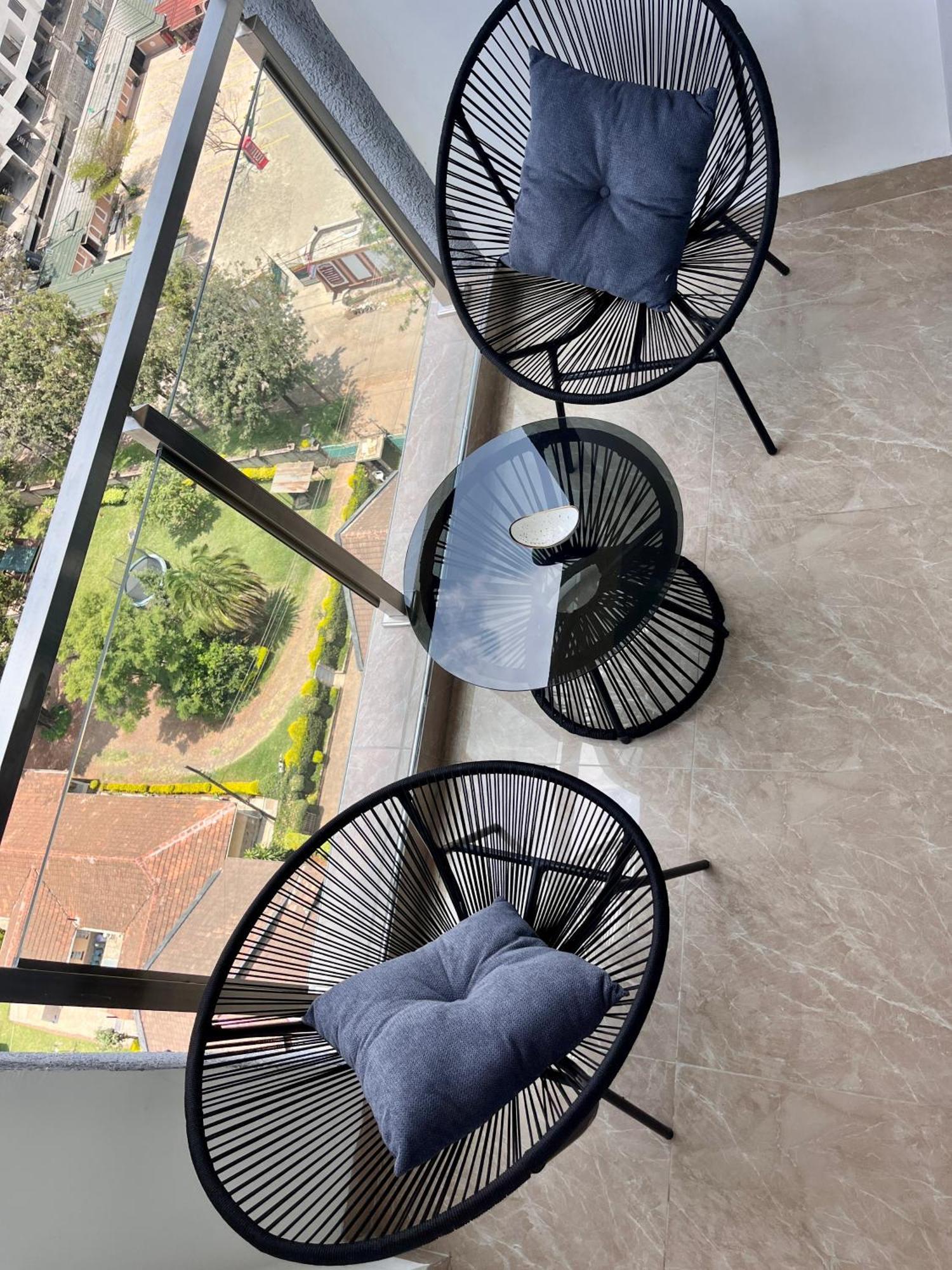 Apartment Dee