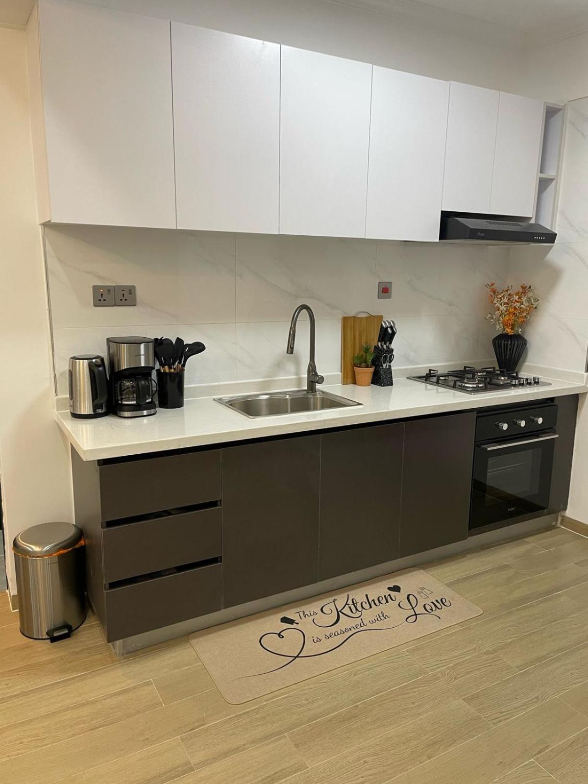 Bay West Apartment