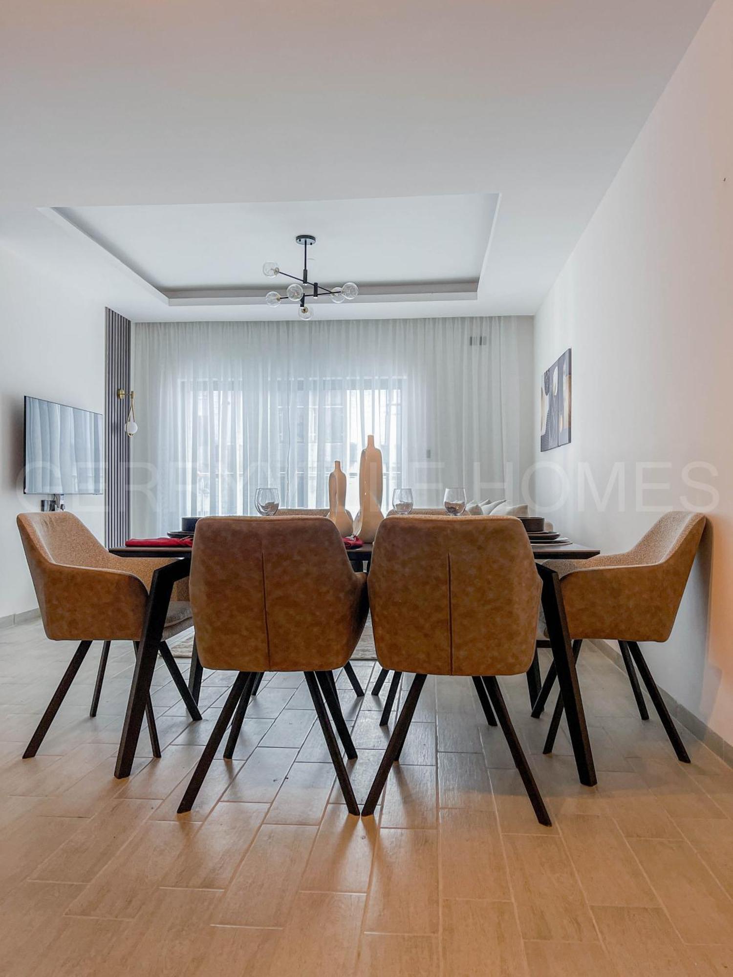Grand Premier Apartment