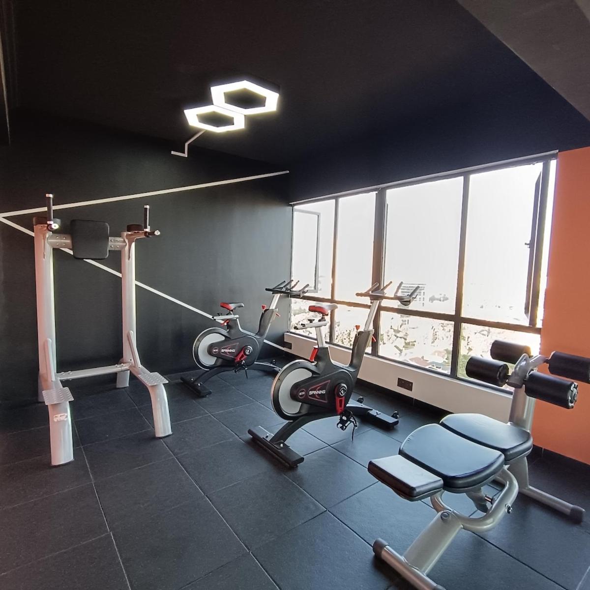 Homely And Spacious 2 Bed At Marina Bay *