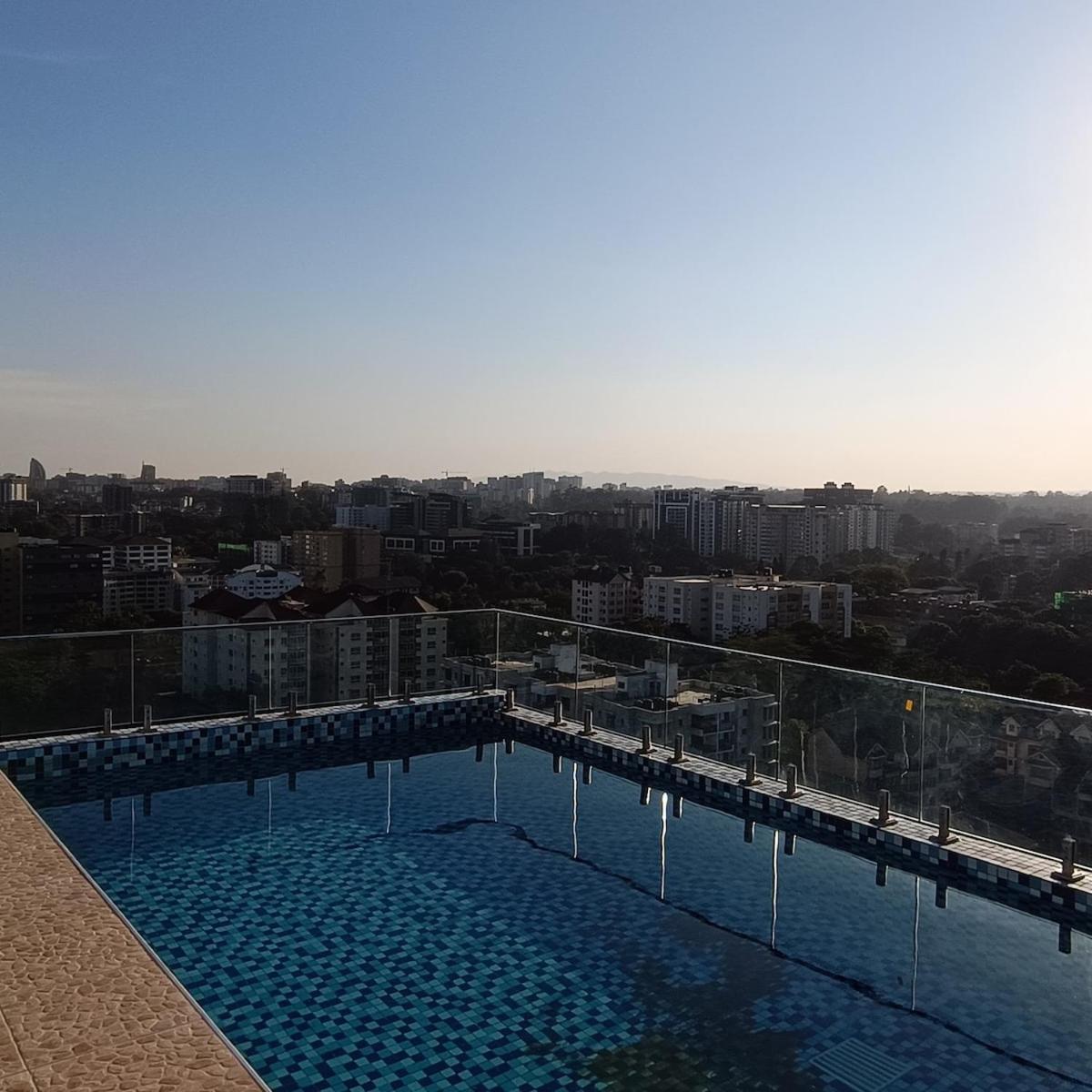 Homely And Spacious 2 Bed At Marina Bay