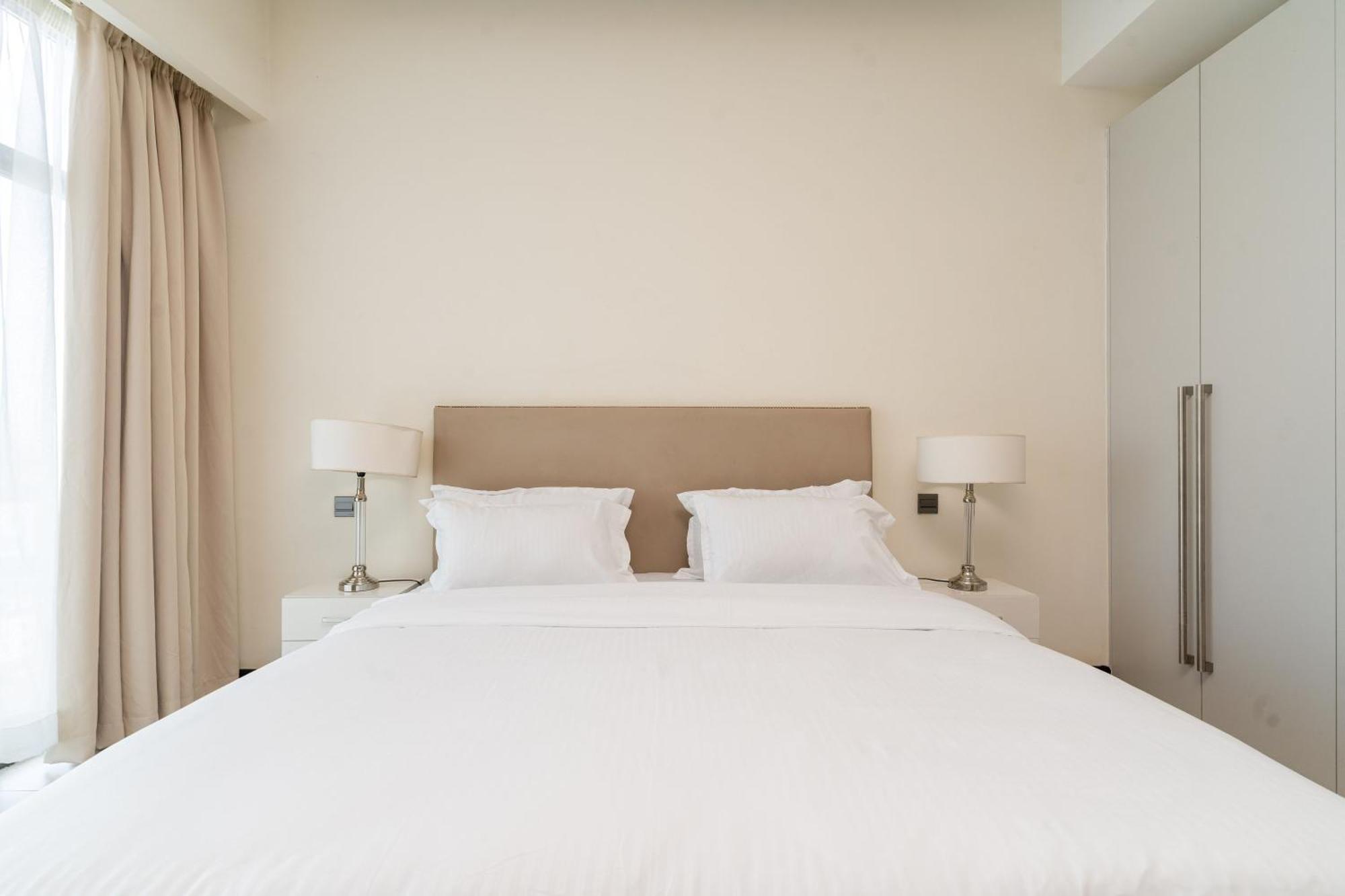 A Prime And Luxury 2 Bedroom Apartment