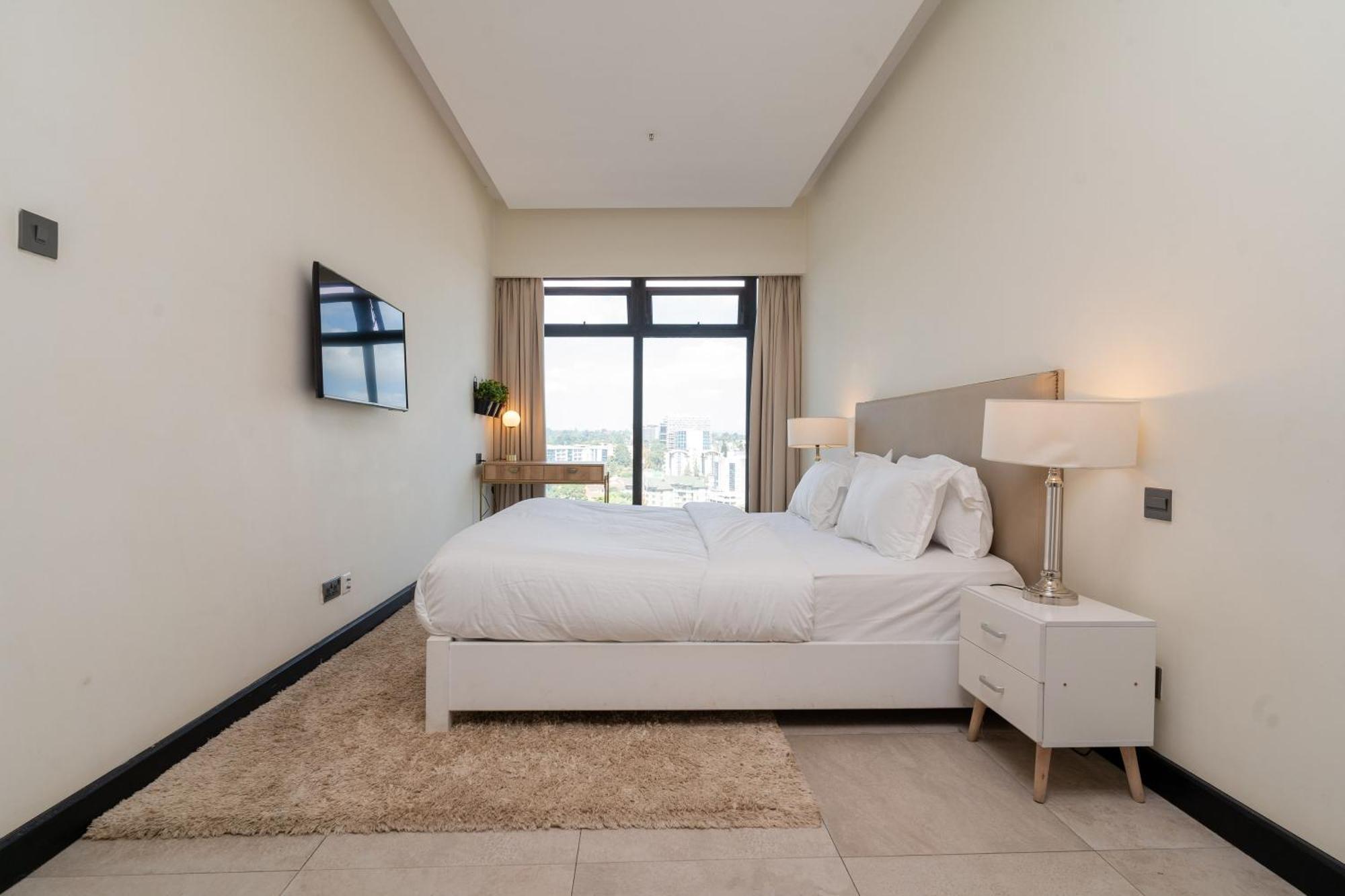A Prime And Luxury 2 Bedroom Apartment