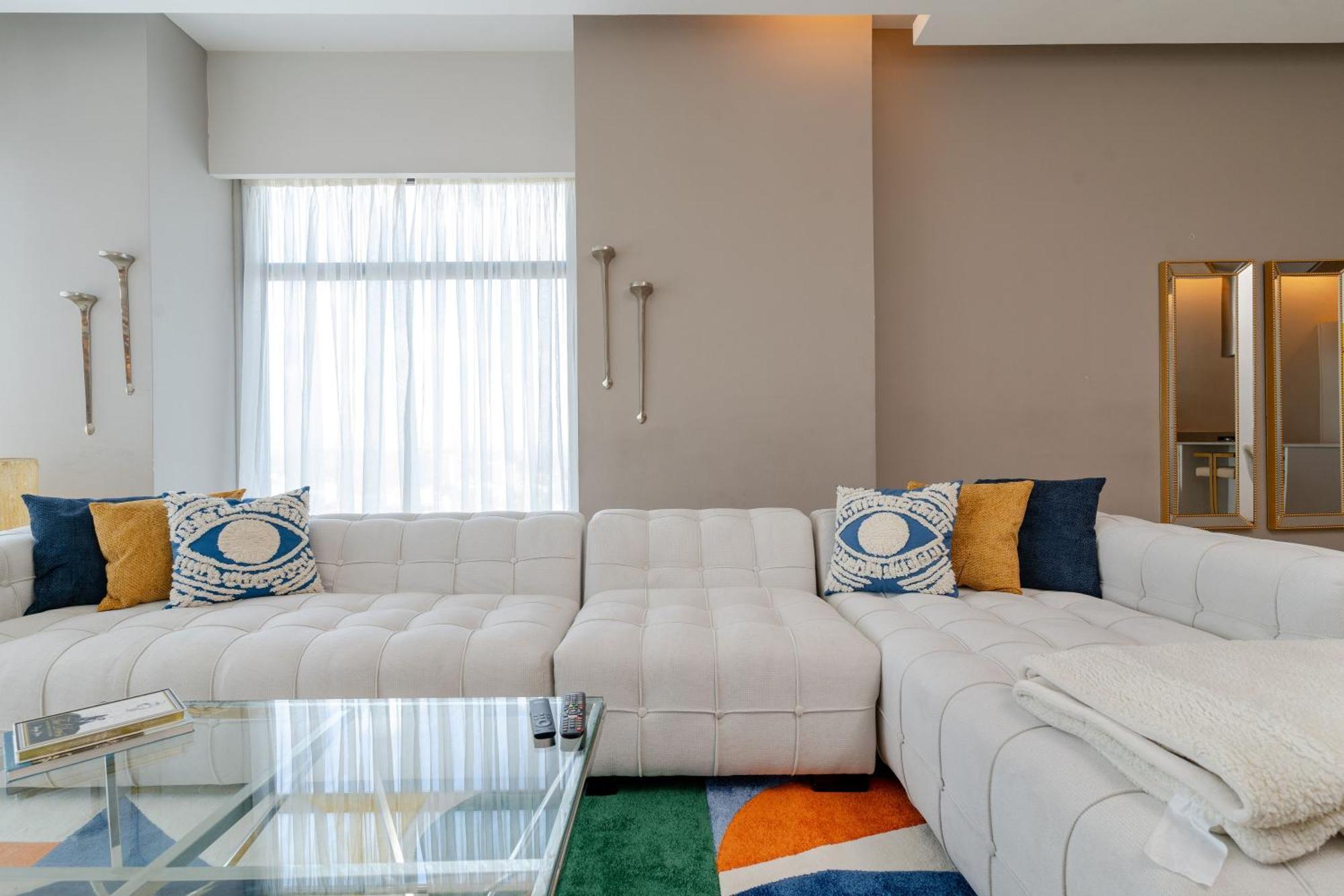 A Prime And Luxury 2 Bedroom Apartment