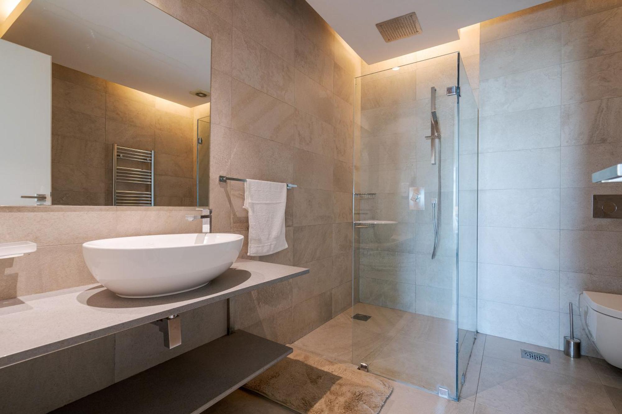 Apartment A Prime And Luxury 2 Bedroom Nairobi