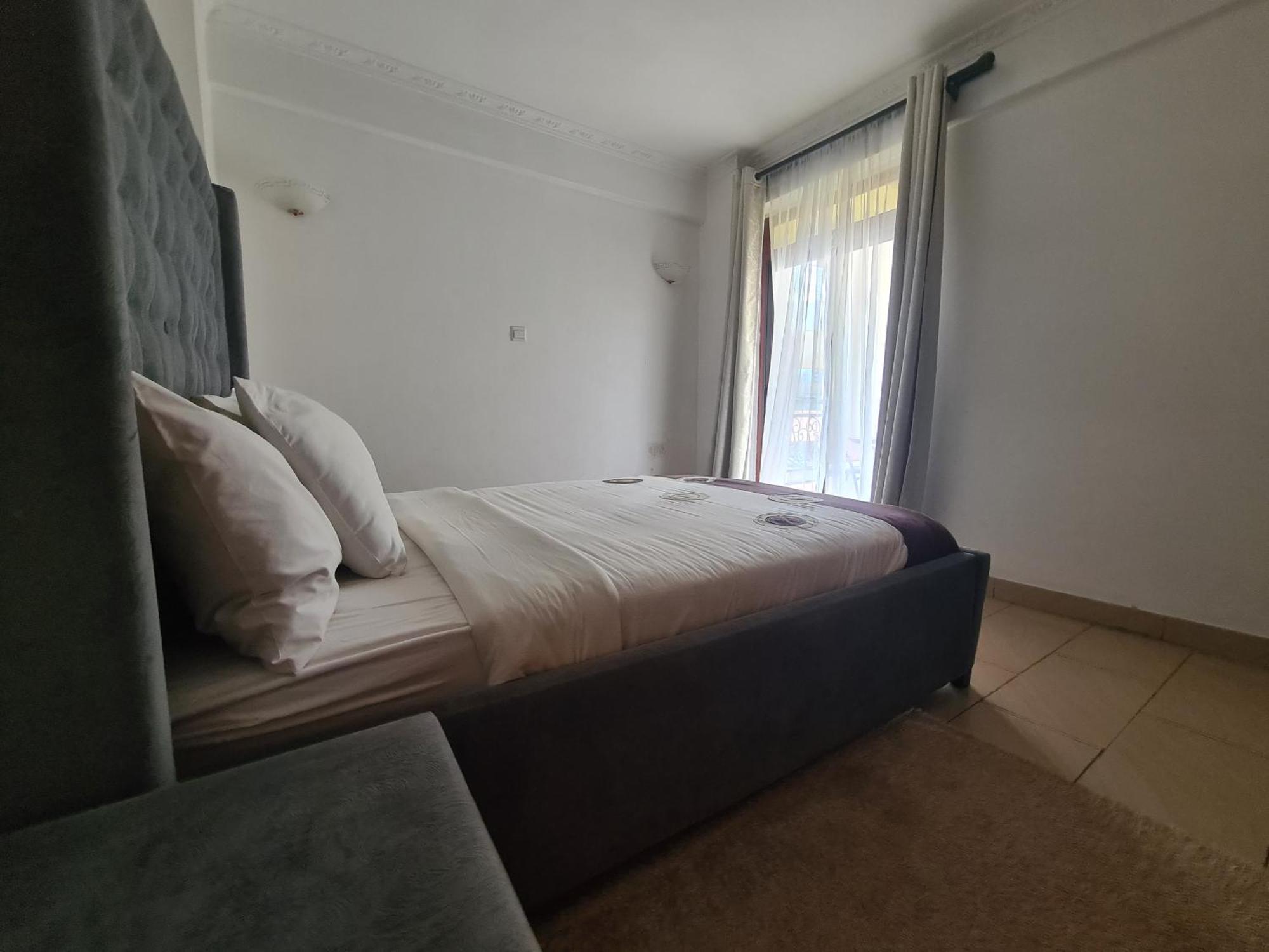 Skyline Dream Homes 4, 6 *