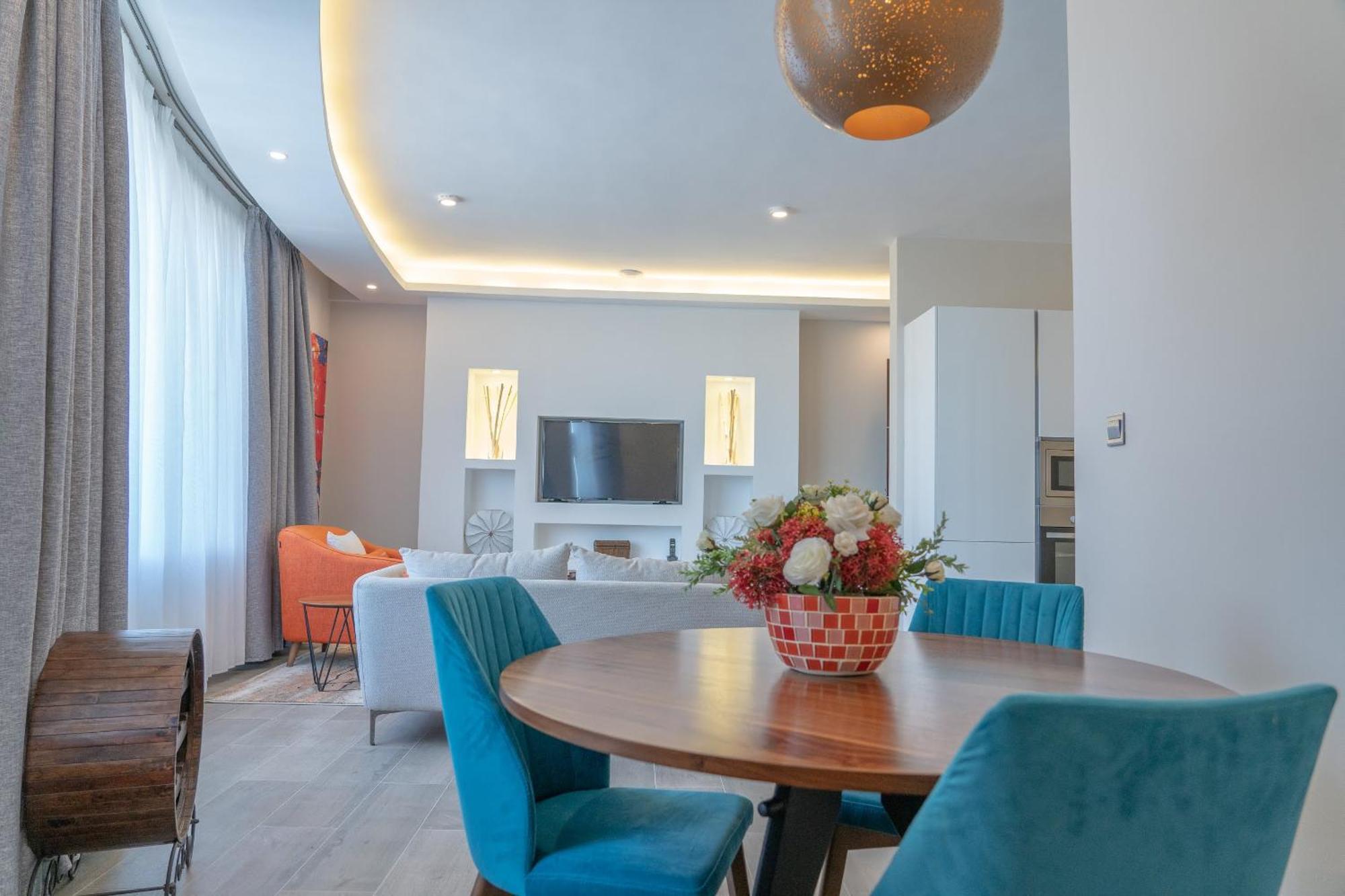 The Curve By The Park - Aparthotel *