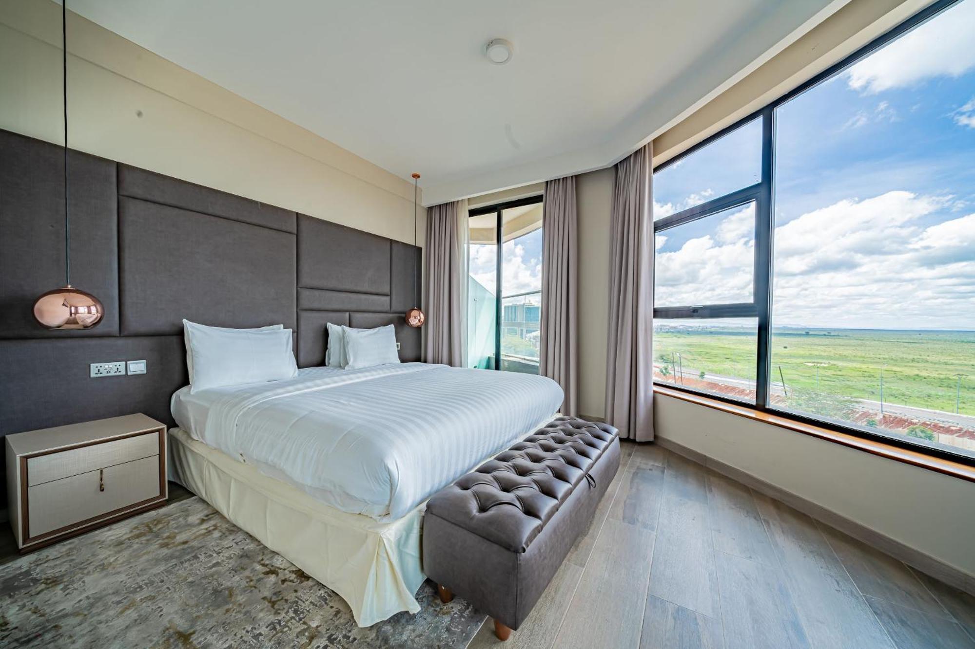 The Curve By The Park -
