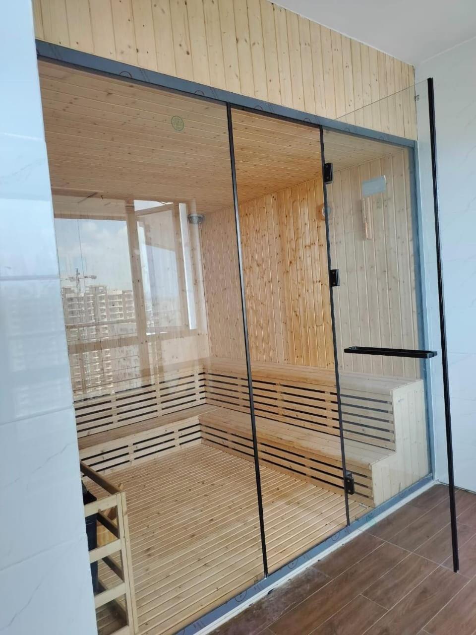 Stylish 2br Sunset View Pool Gym Sauna Work Desk * Nairobi