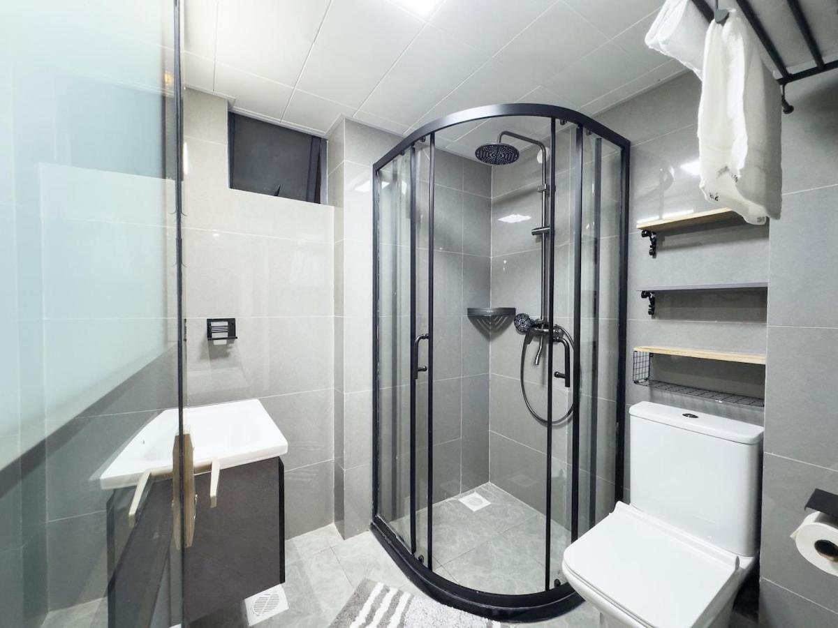 Skyline Cityviews,gym , 109 Riverside -westlands Apartment