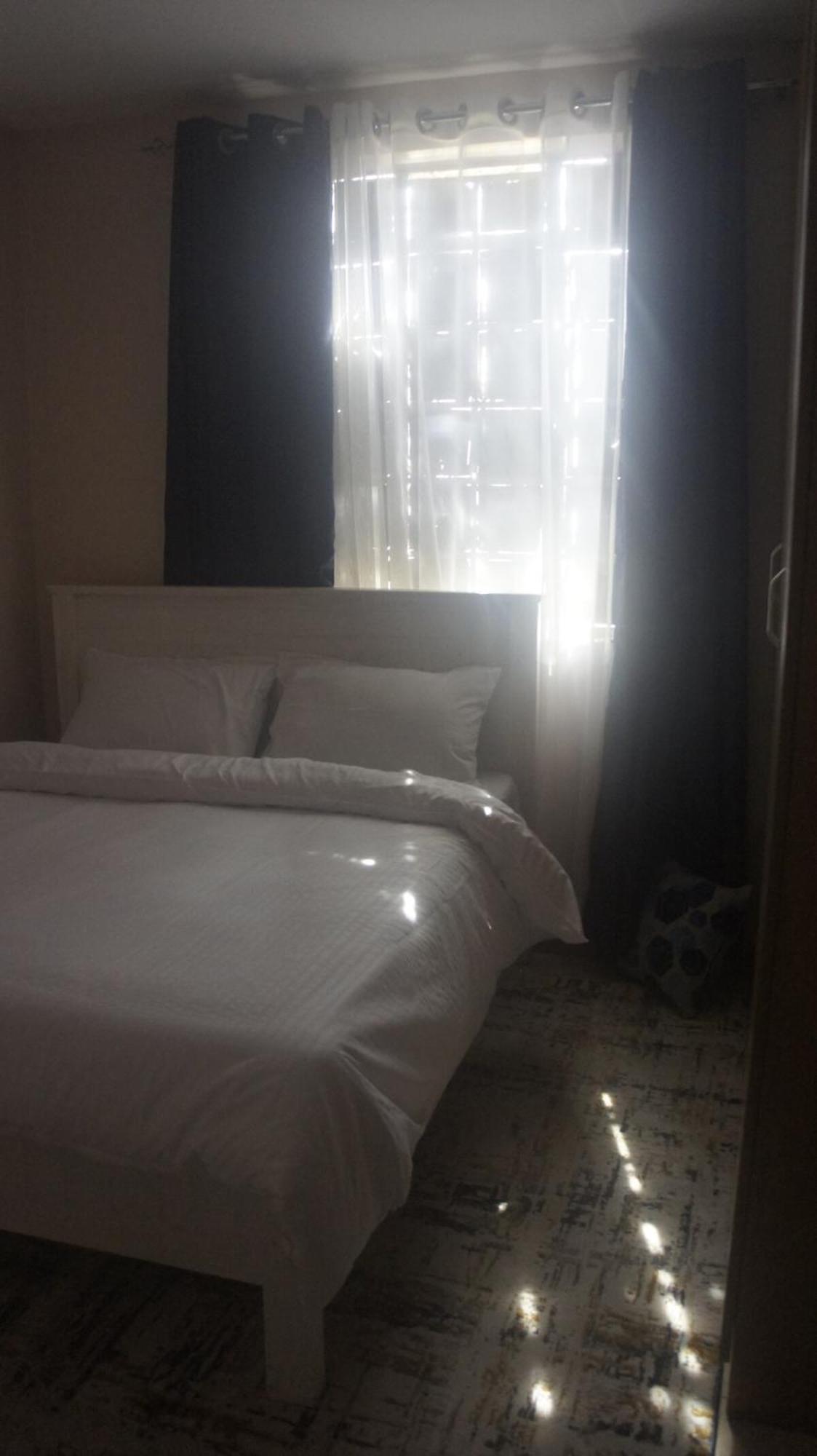 Apartment Cozy Japandi Fast Wifi & Close To Cbd Nairobi