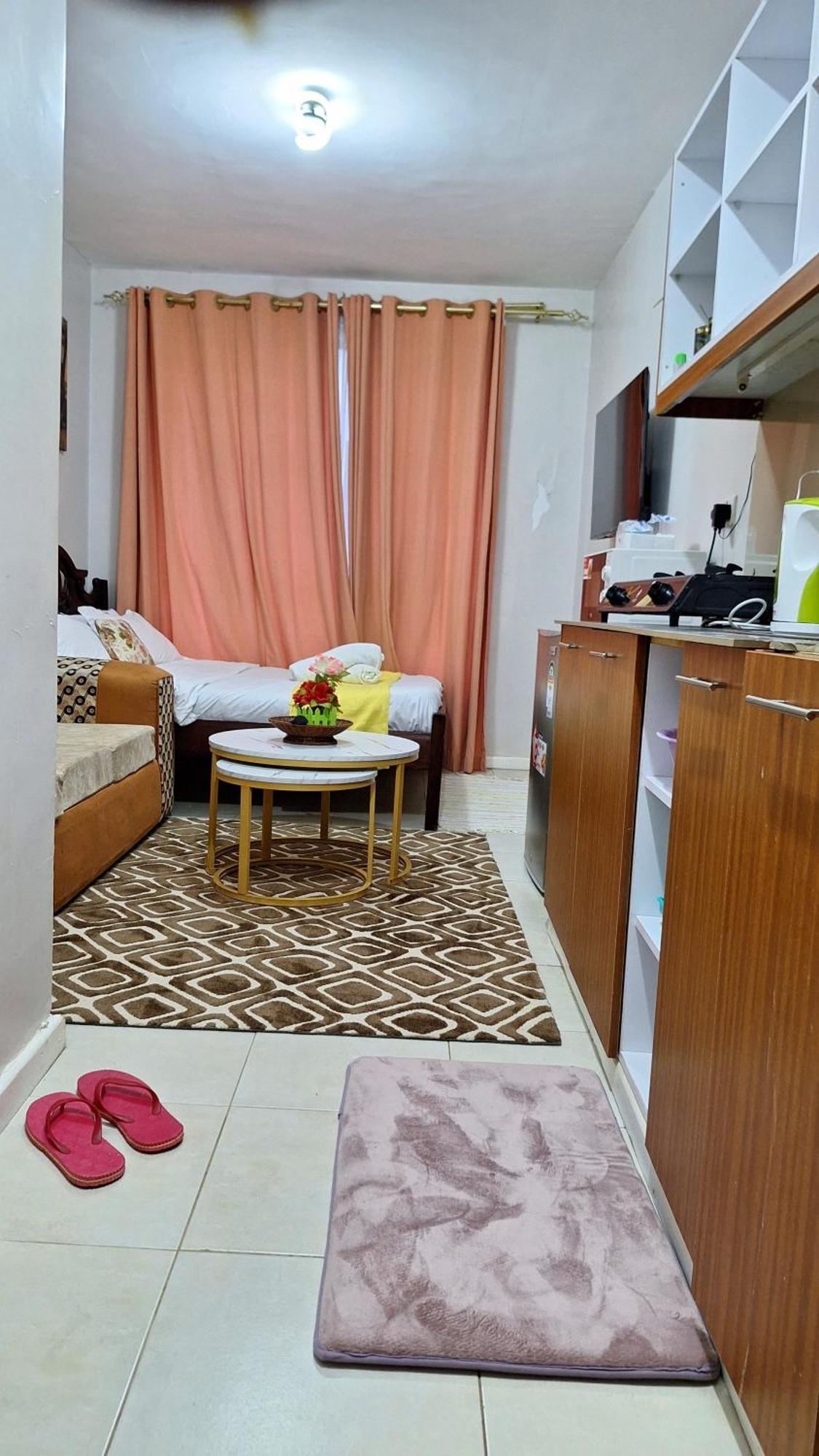 Bed & Breakfast Pazuri