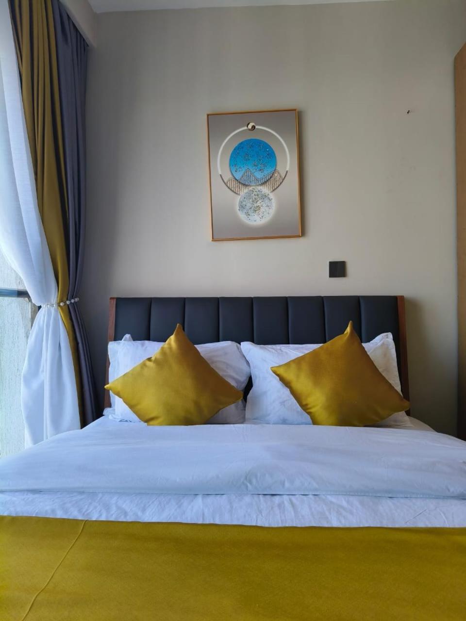 Guest house Leycar Haven *