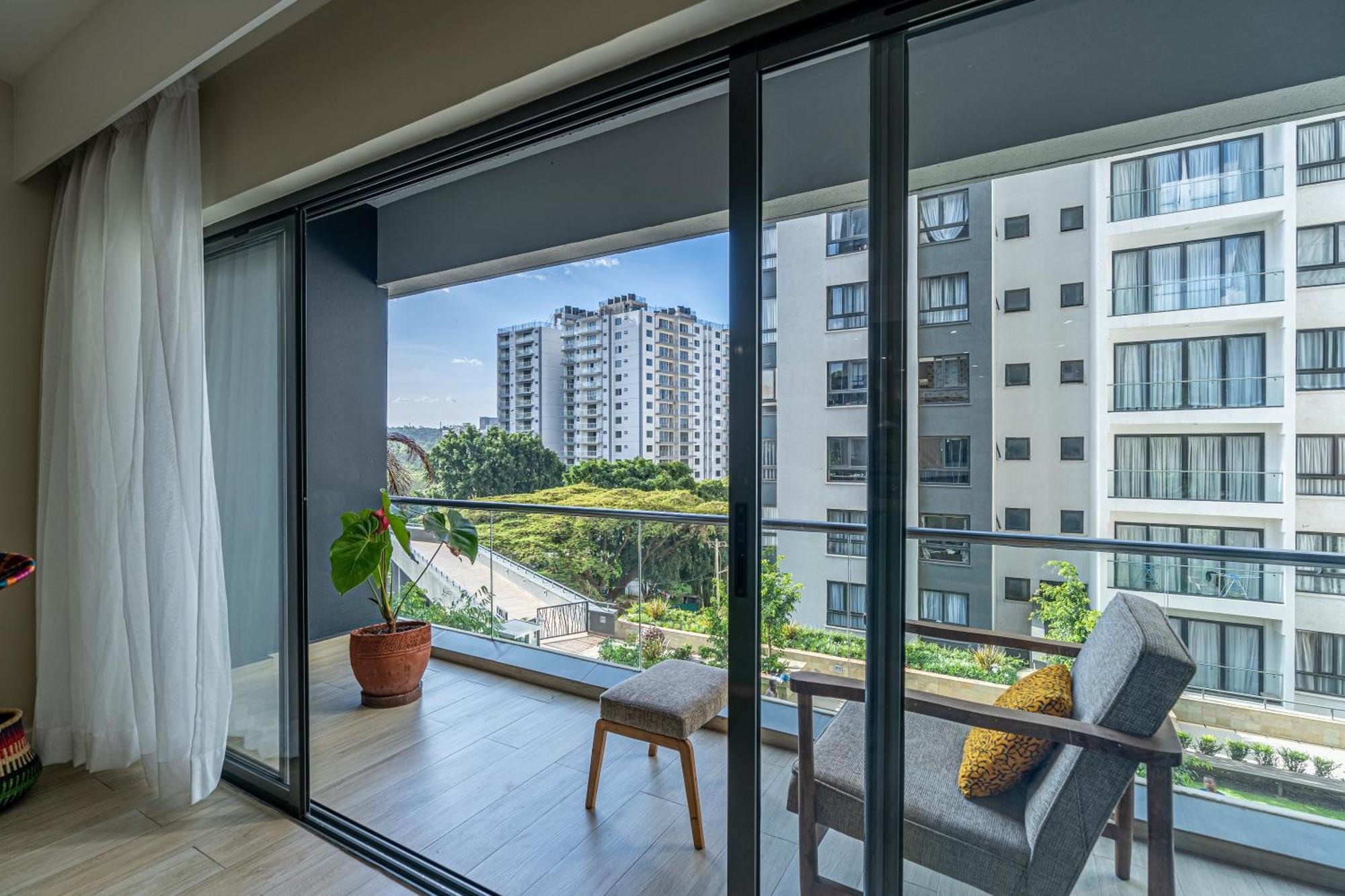 Riverside Square Two Bedroom Apartment, Swimming Pools, Gym, Workspace, Wonderiss Homes Westland Living *
