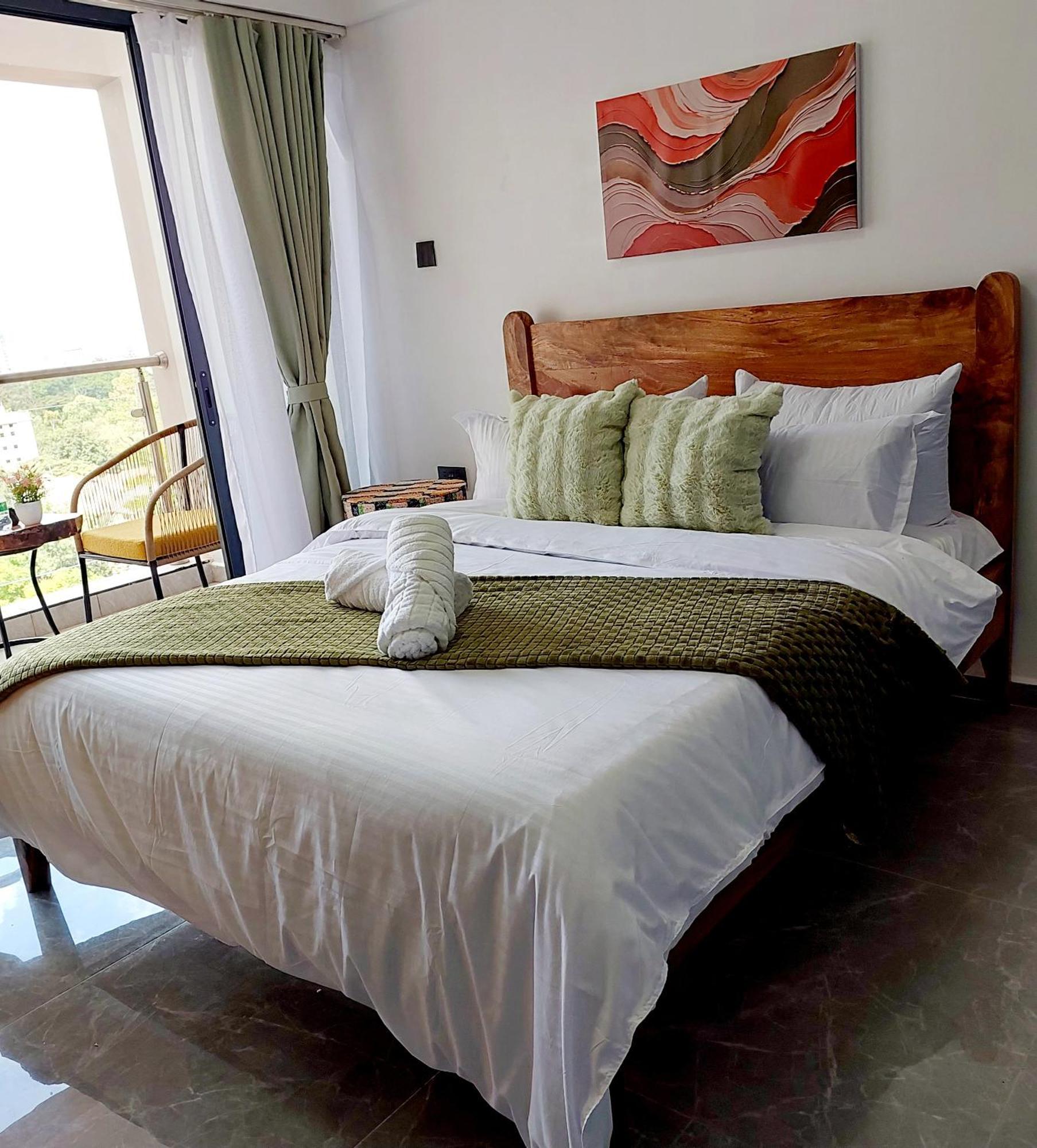 Serene Views & Balcony Kileleshwa Apartment *