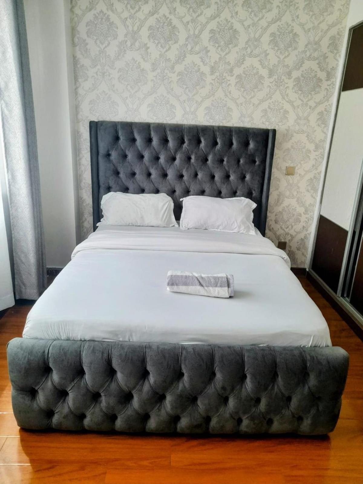 Celestial Three Bedroom With Heated Swimming Pool Fully Equipped Gym Ample Parking Space Children Playing Ground And A Relaxing Rooftop With Amazing Scenic Views Apartment
