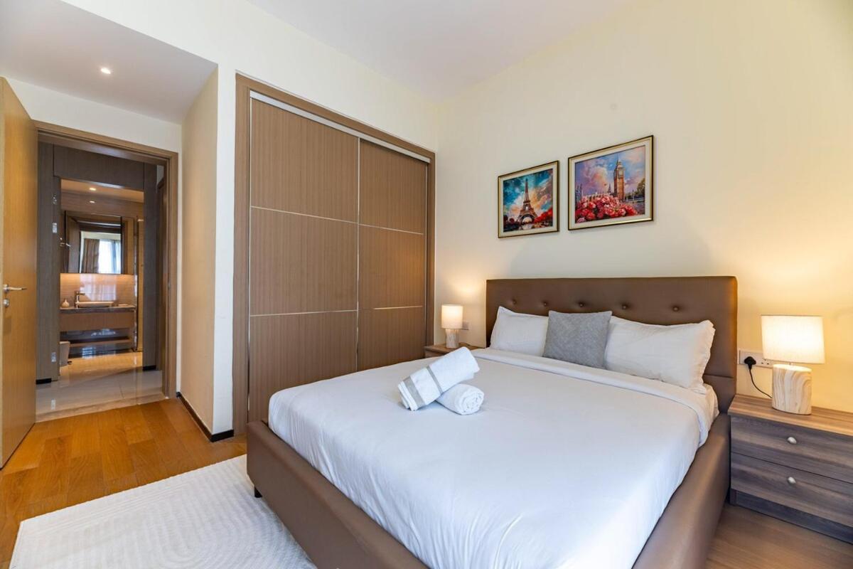 Executive 2br At The Gtc *