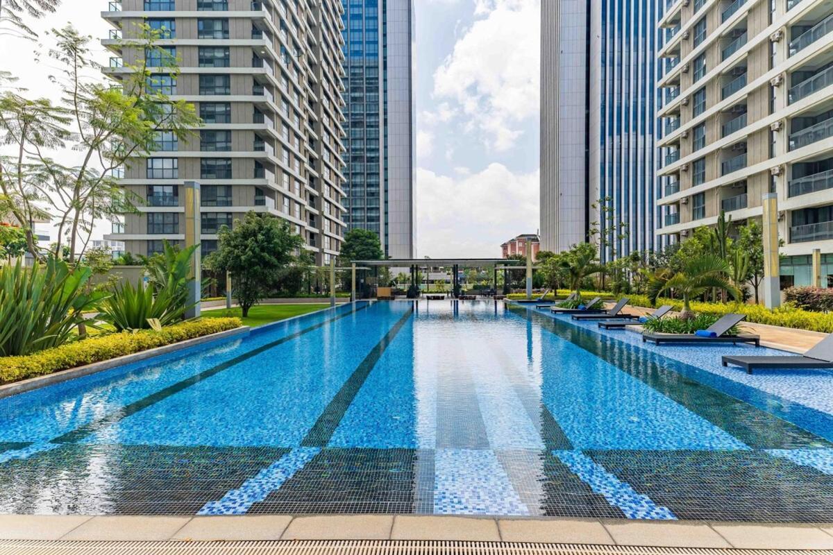 Executive 2br At The Gtc