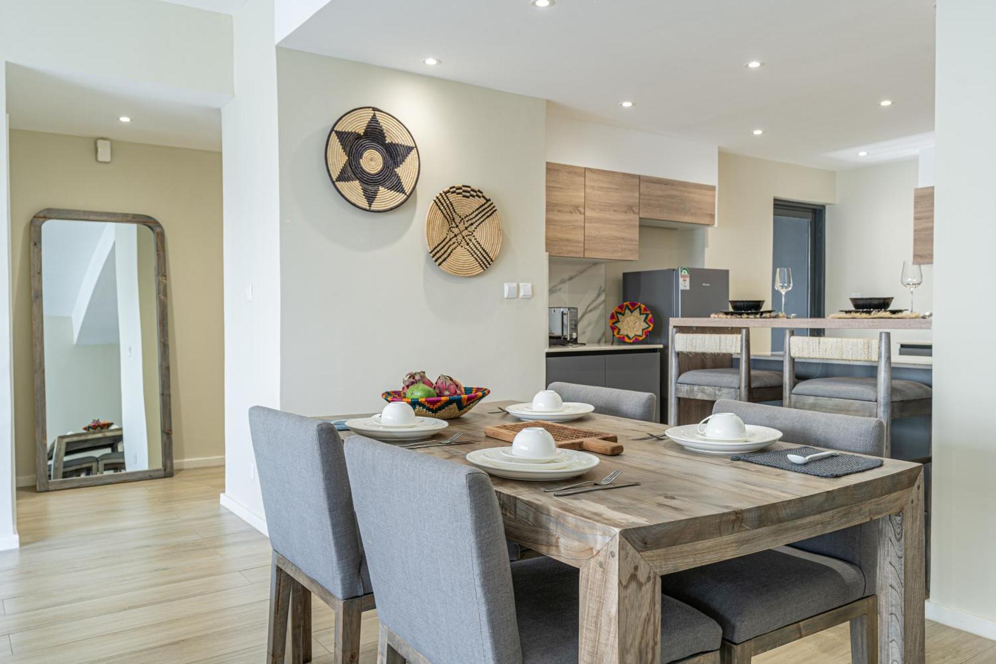 Riverside Square Two Bedroom Apartment, Swimming Pools, Gym, Workspace, Wonderiss Homes Westland Living Apartment *
