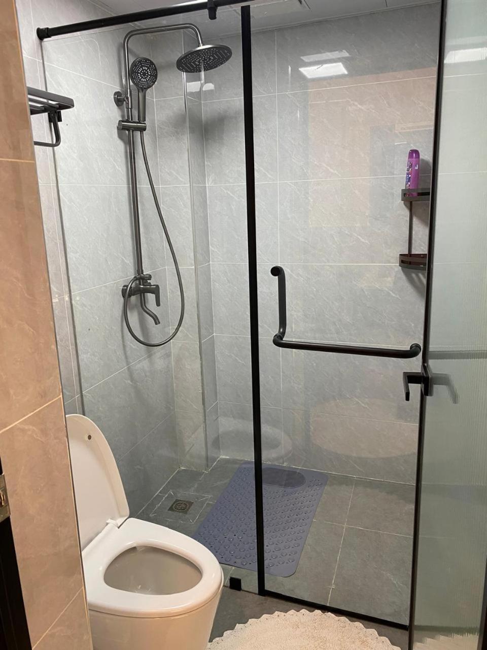 Unique Gem In Westlands, Views, Rooftop Gym And Pool