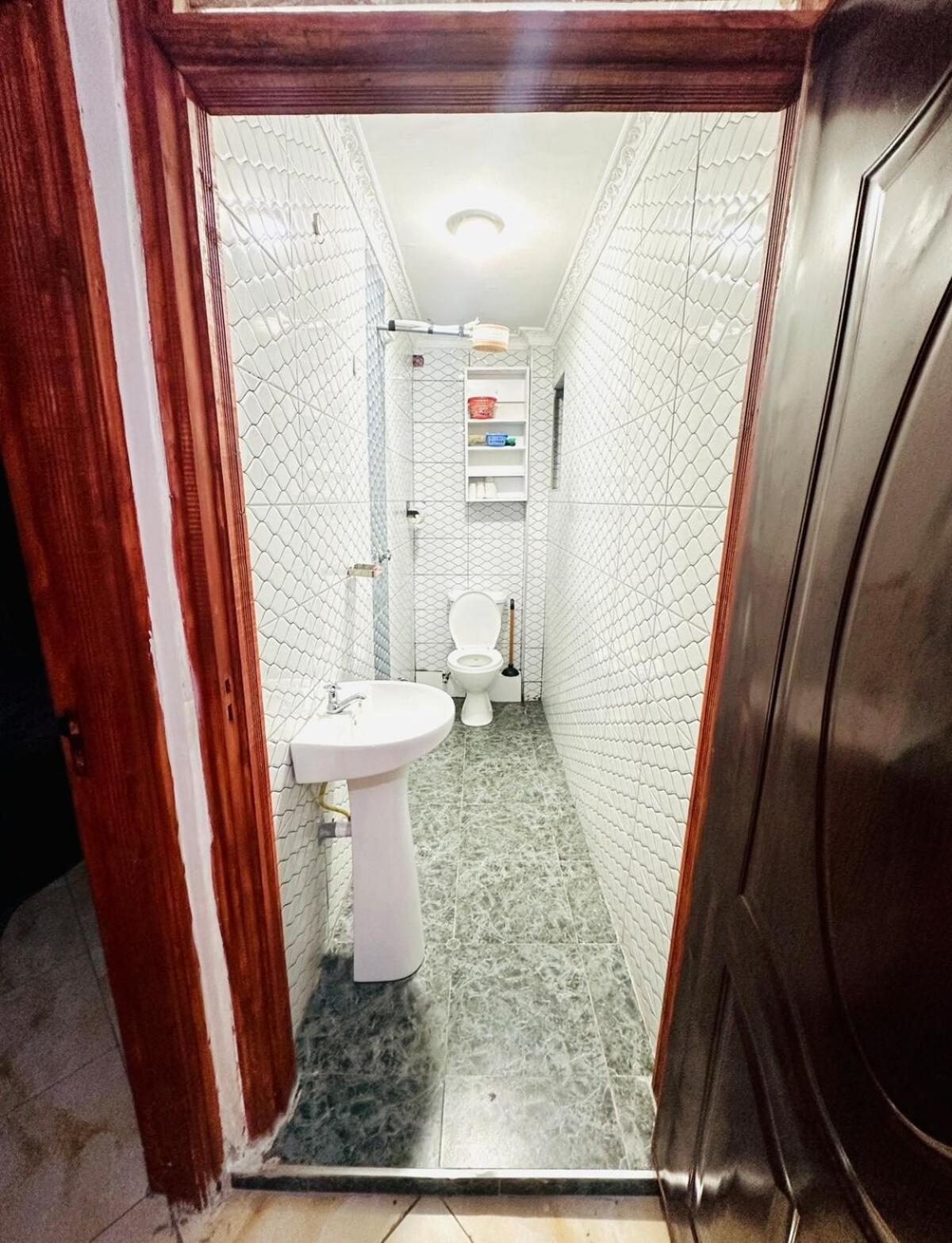Rahani Nbo716-908-233 Apartment