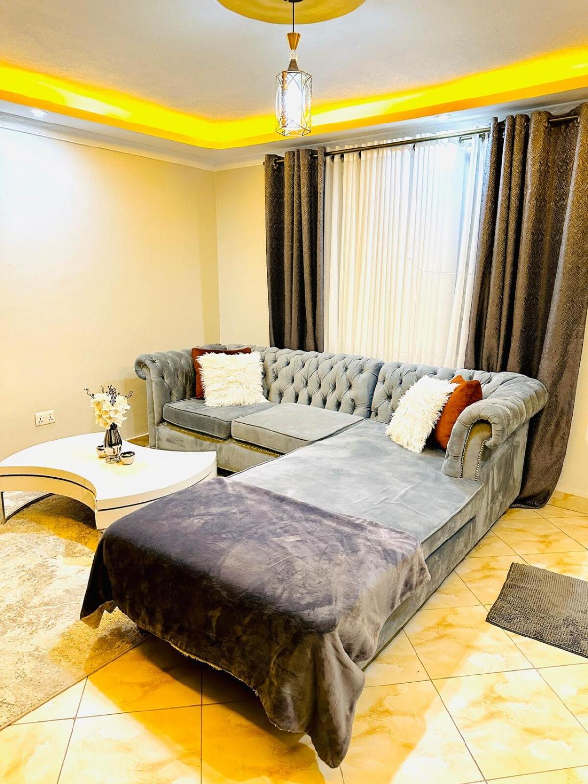 Rahani Nbo716-908-233 Apartment