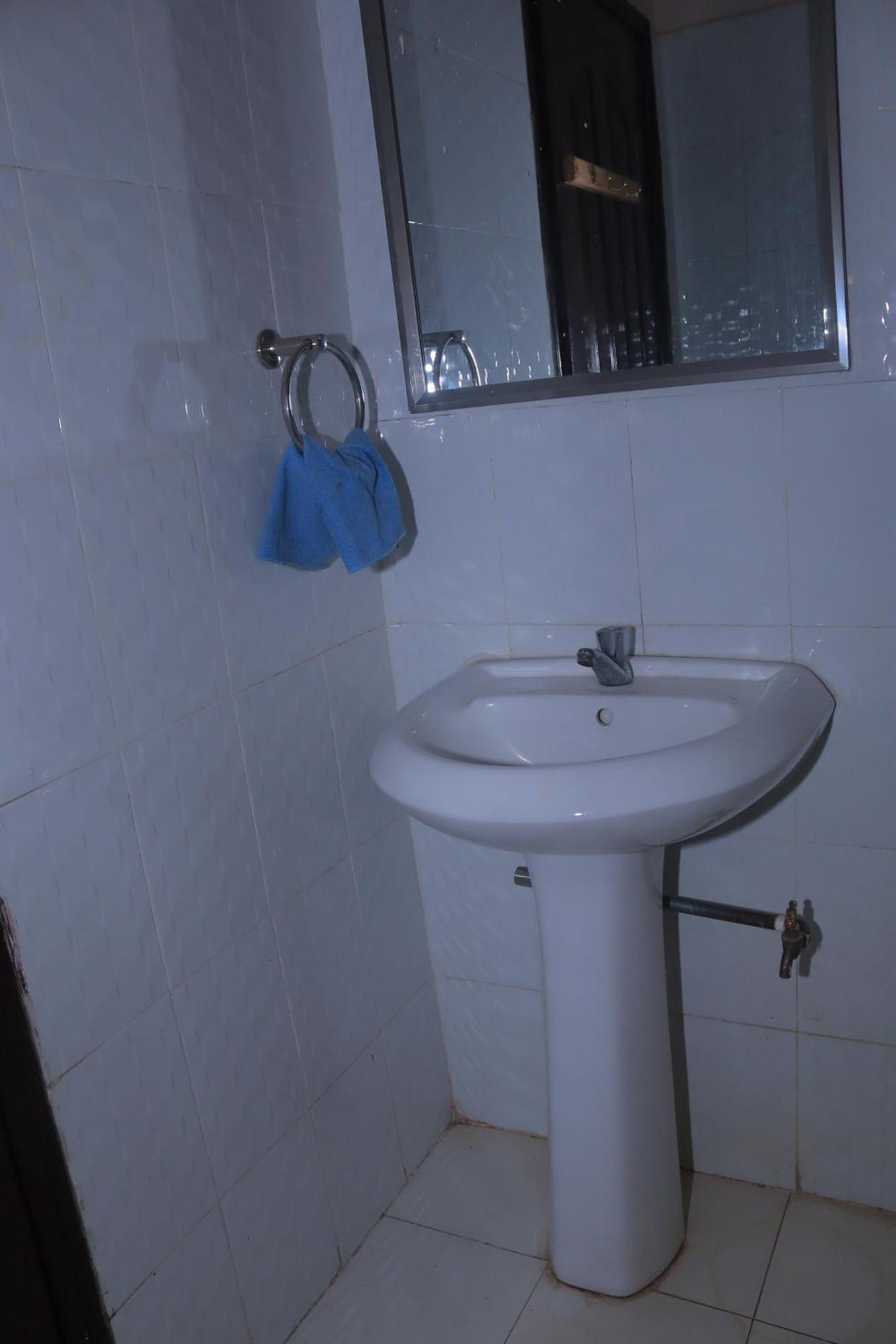 The Boma Yangu Block A -fast Wifi, Near Cbd- Apartment *