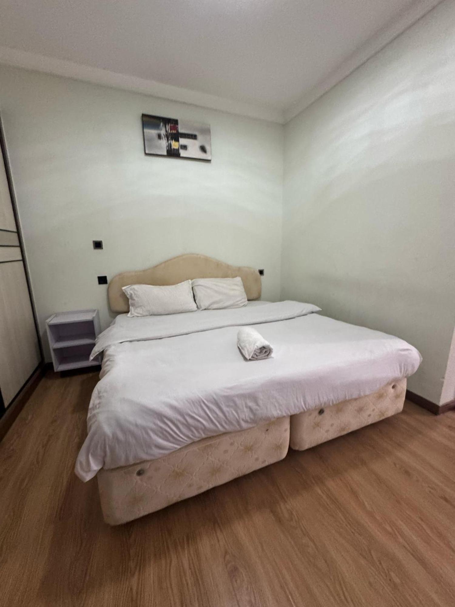 Apartment Vesta 3 Bedroom *