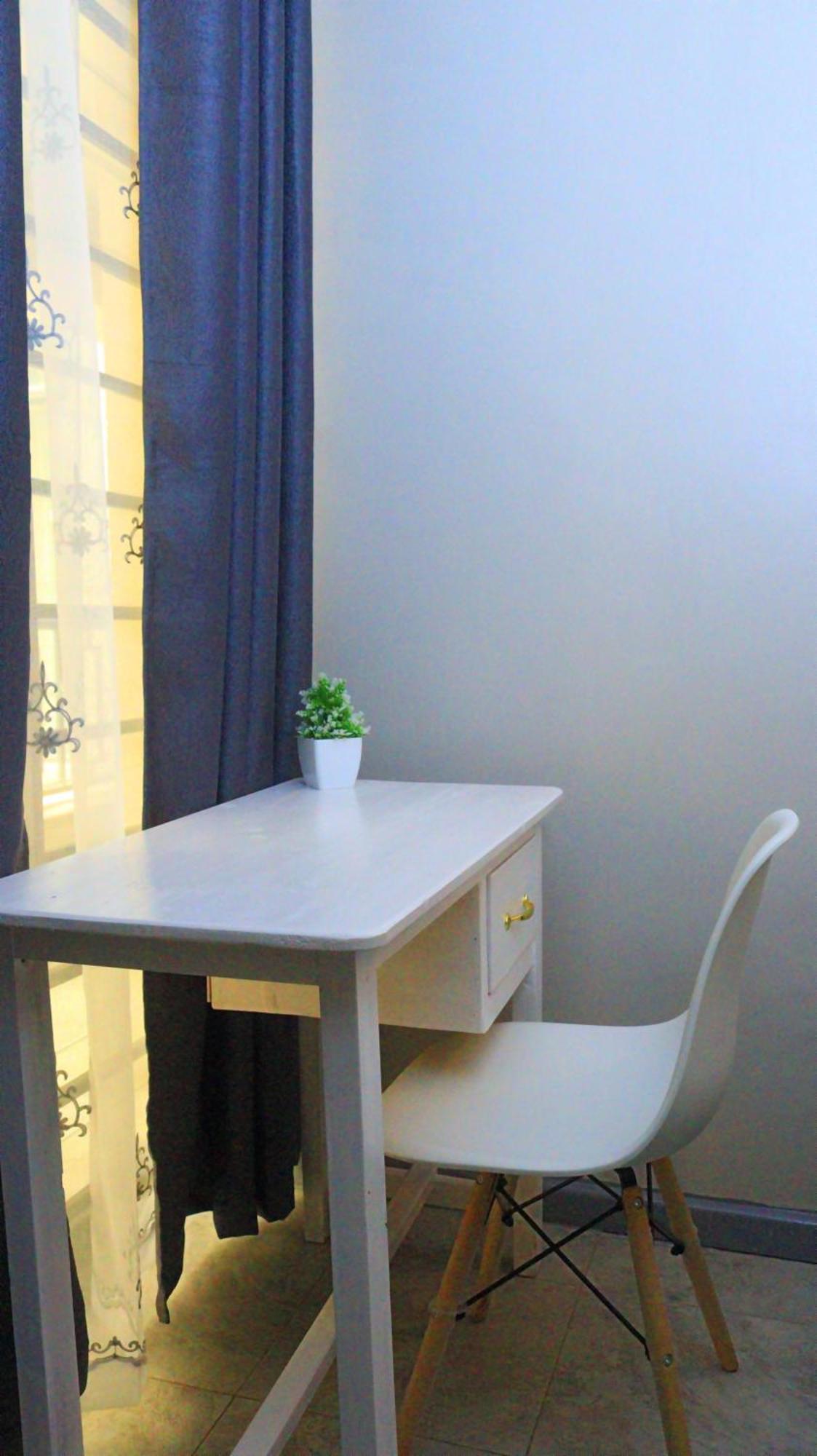 Definitehomes3 - Fully Furnished With A Rooftop Restaurant Near Jkia Airport, Sgr Terminus, Downtown Apartment Nairobi