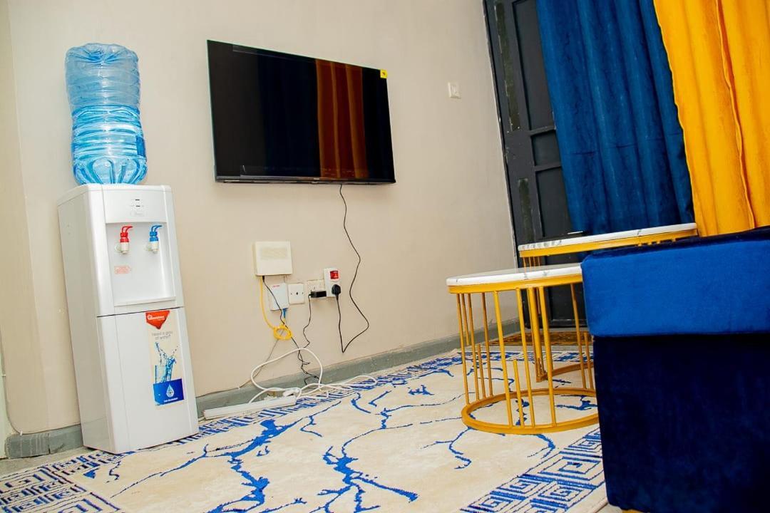 Definitehomes3 - Fully Furnished With A Rooftop Restaurant Near Jkia Airport, Sgr Terminus, Downtown Apartment *