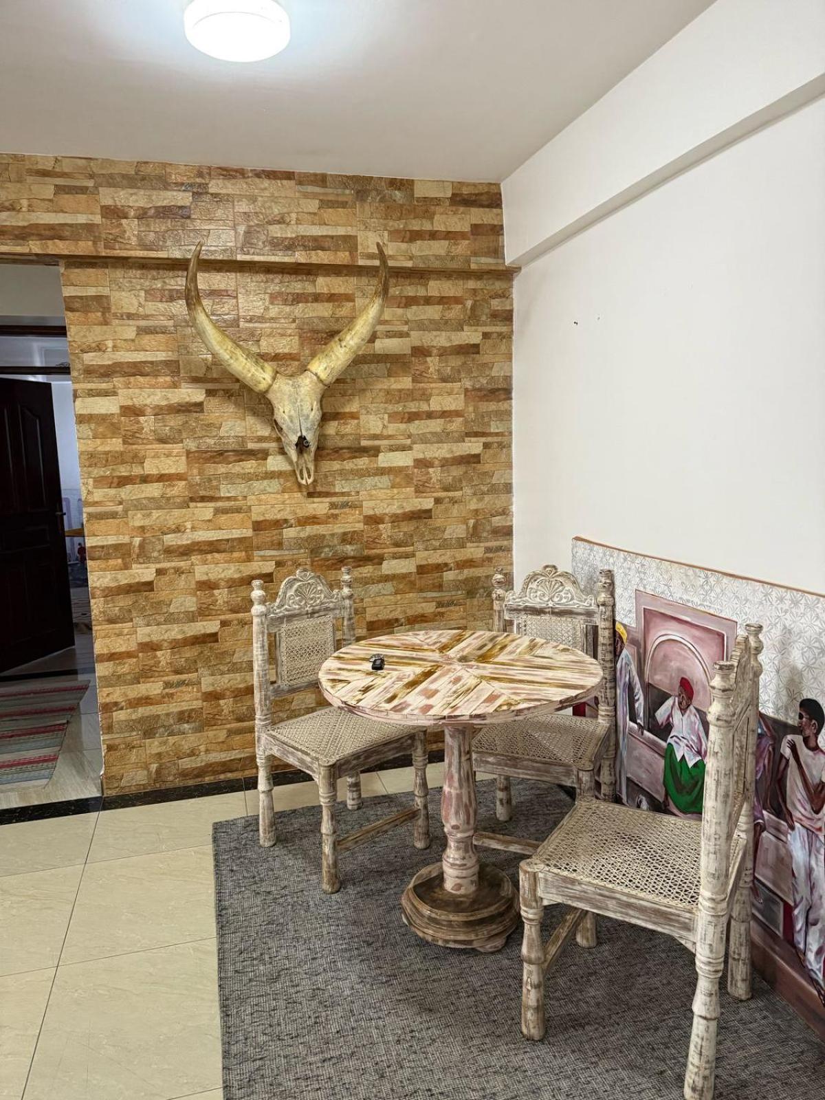 Mideya Garden Kileleshwa 2 Bed Apartment *