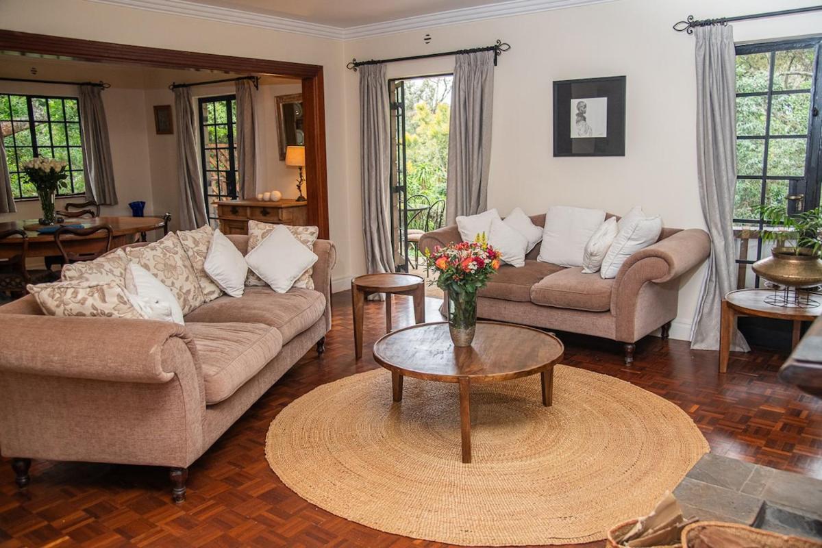 Stunning Guest In Tranquil Setting Nairobi