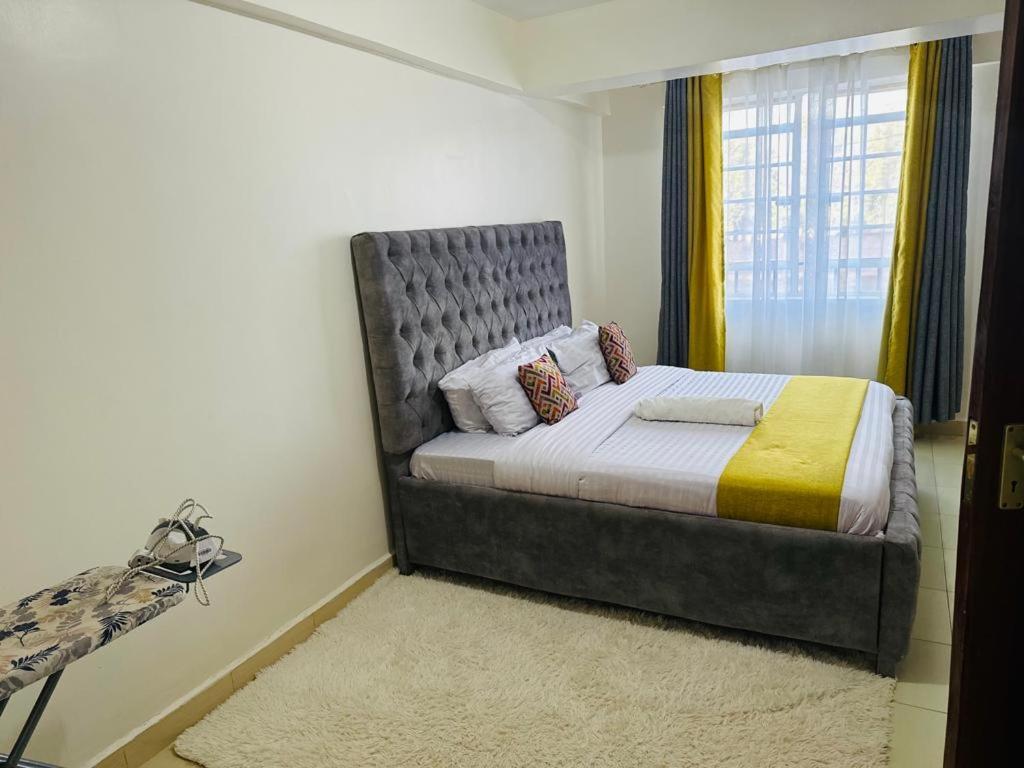 The Luxe Cozy Crib Apartment