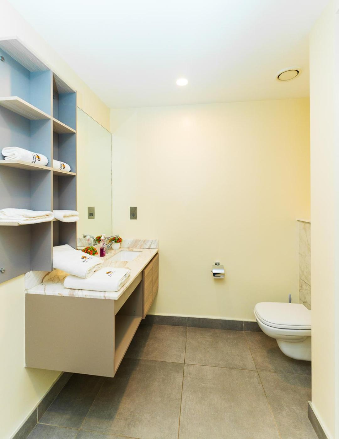 Apartment Capital M By Bednbeyond Dehali Line, Westlands Nairobi, Kenya