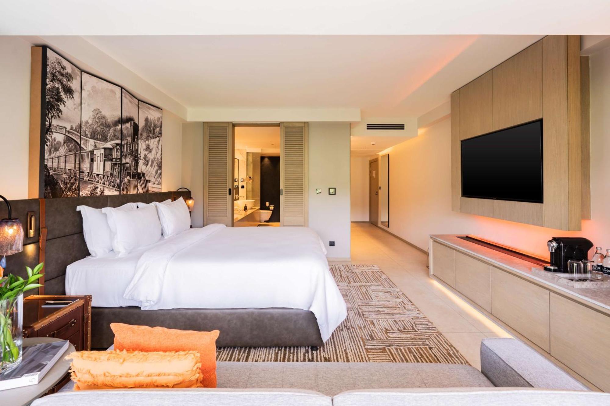 Hotel Kwetu Nairobi, Curio Collection By Hilton
