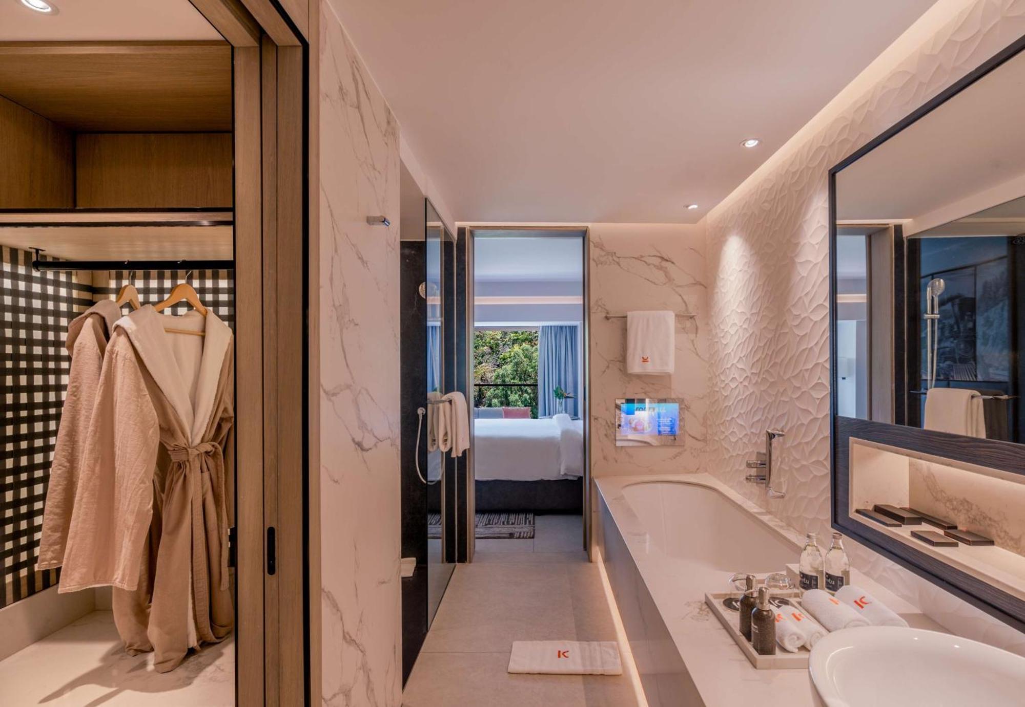 Hotel Kwetu Nairobi, Curio Collection By Hilton 5*