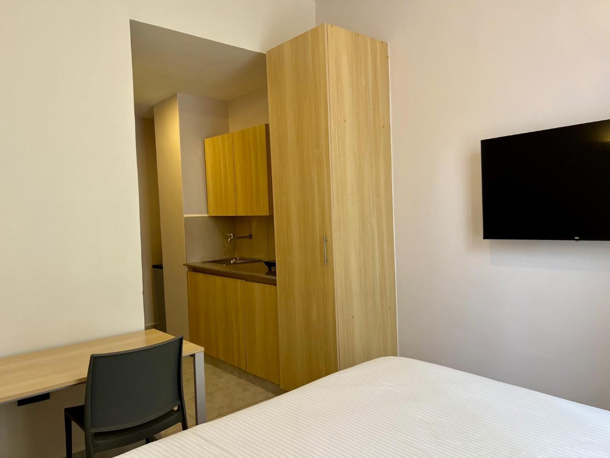 Adana Pods Hostel