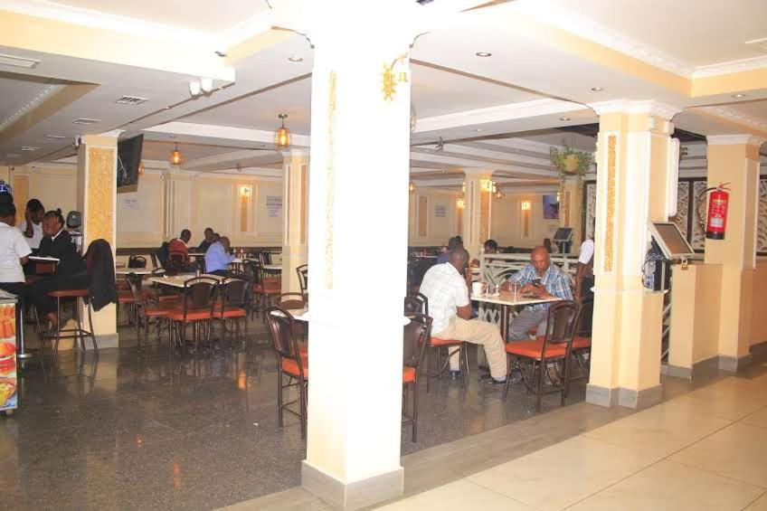 Lazarus Kaka Urbane Hotel 3*