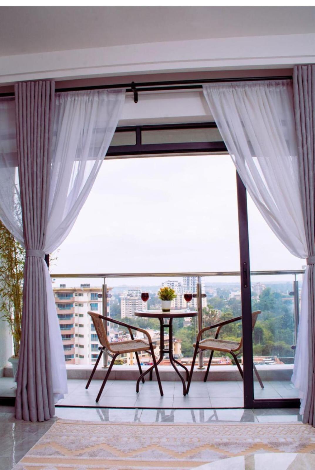 Immaculate Splendor In Lavington Apartment