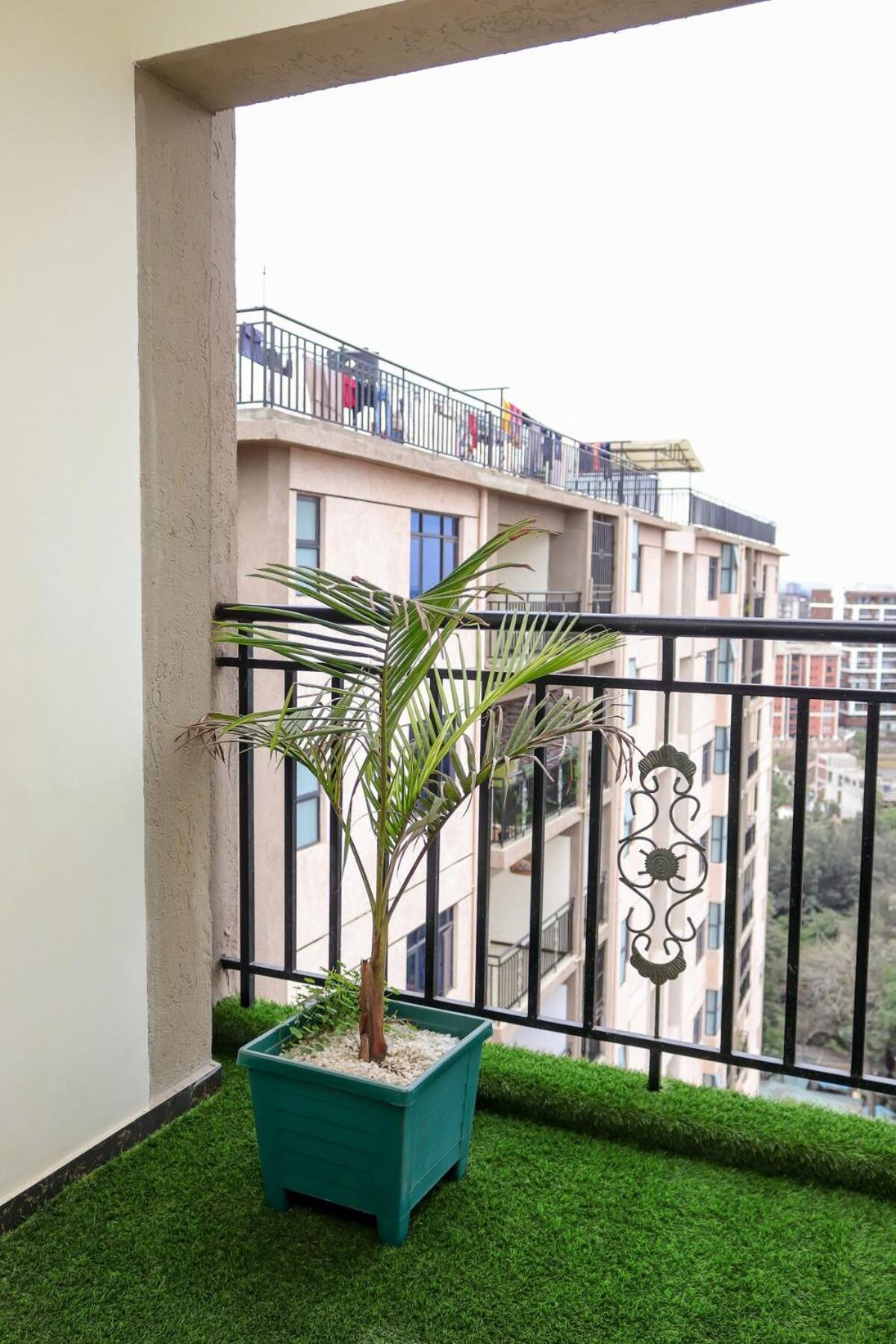 2 Bedroom Westlands Views *