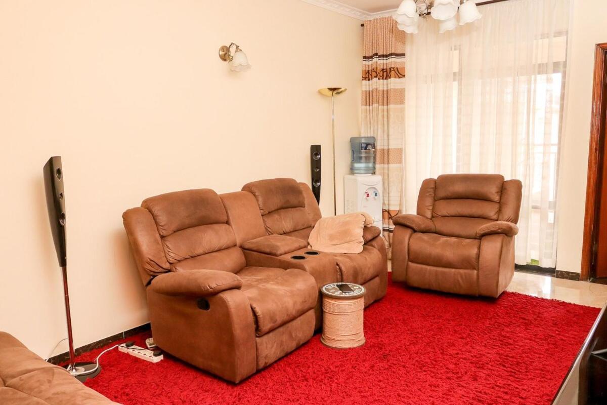 Apartment 2 Bedroom Westlands Views *