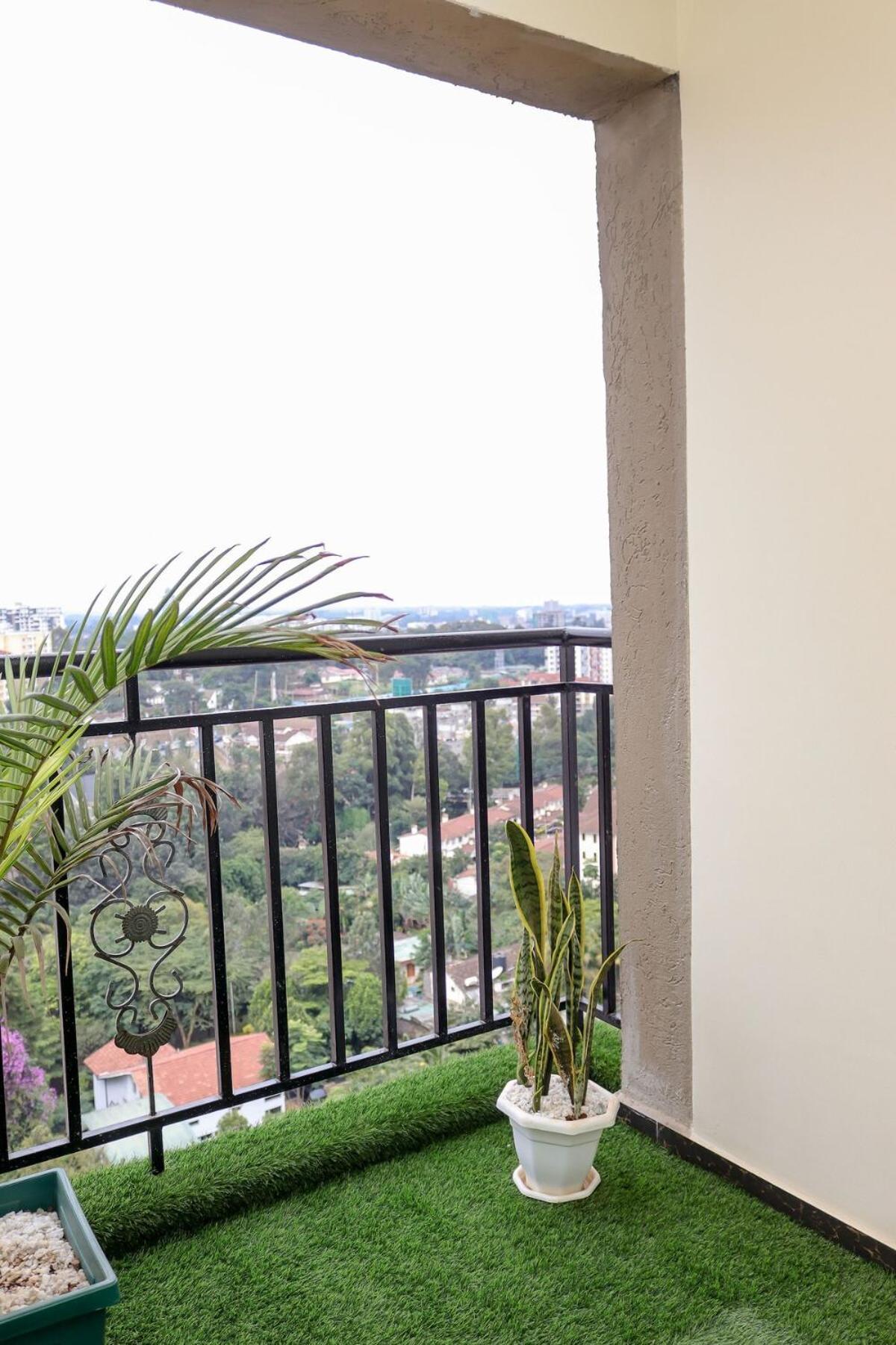 2 Bedroom Westlands Views