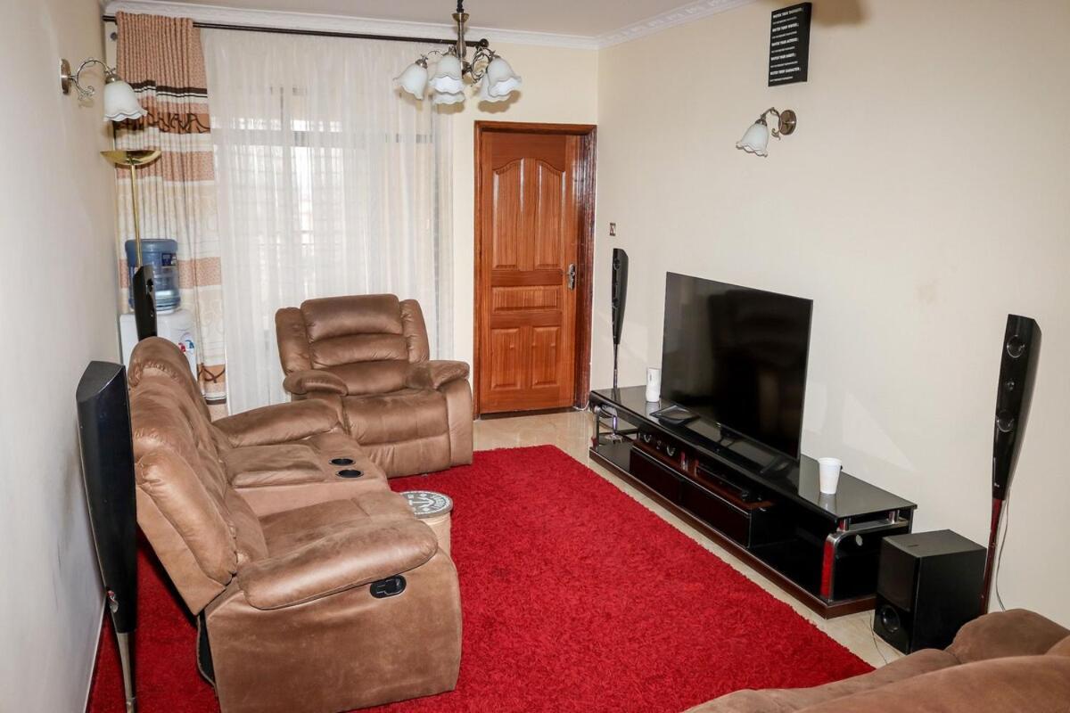 2 Bedroom Westlands Views Apartment *
