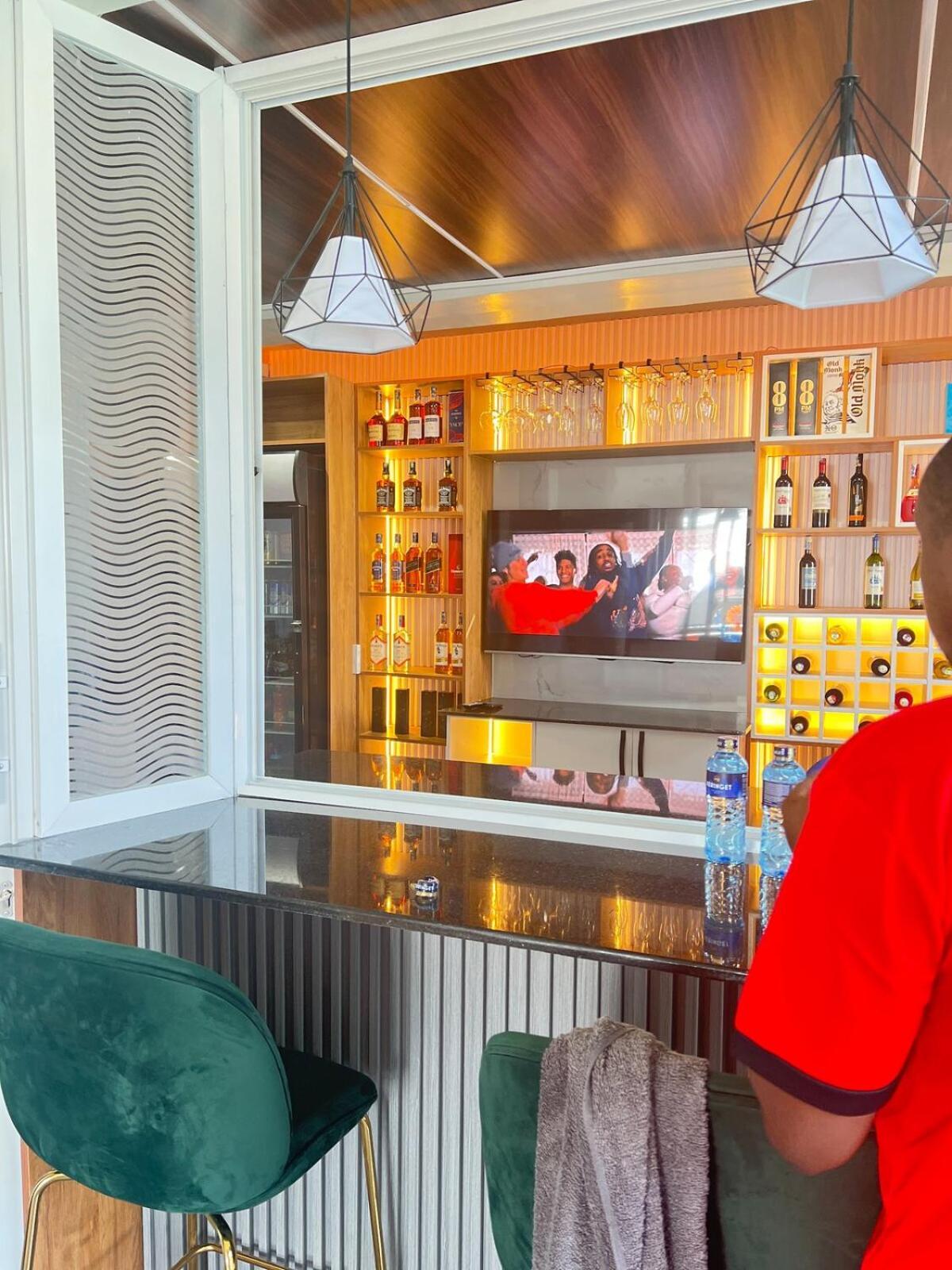 Phares - Kilimani, Padmore Nairobi