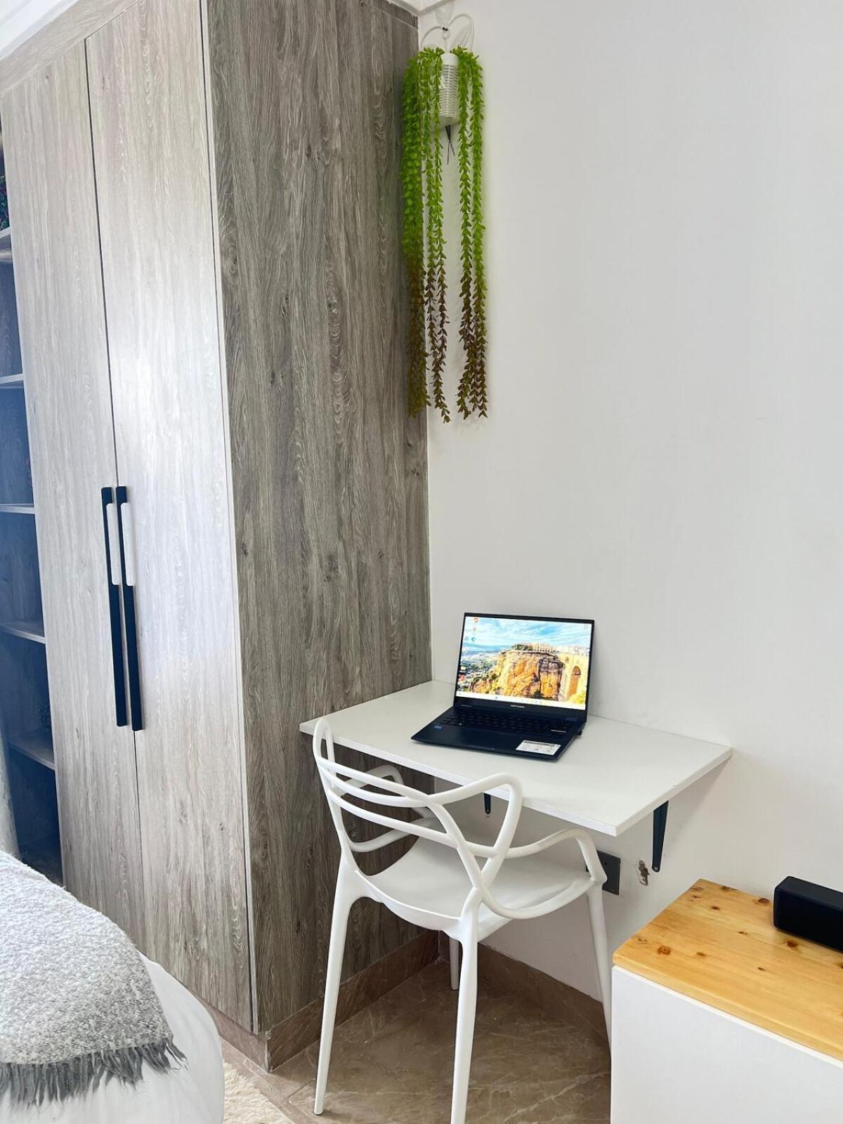 Apartment Phares - Kilimani, Padmore *